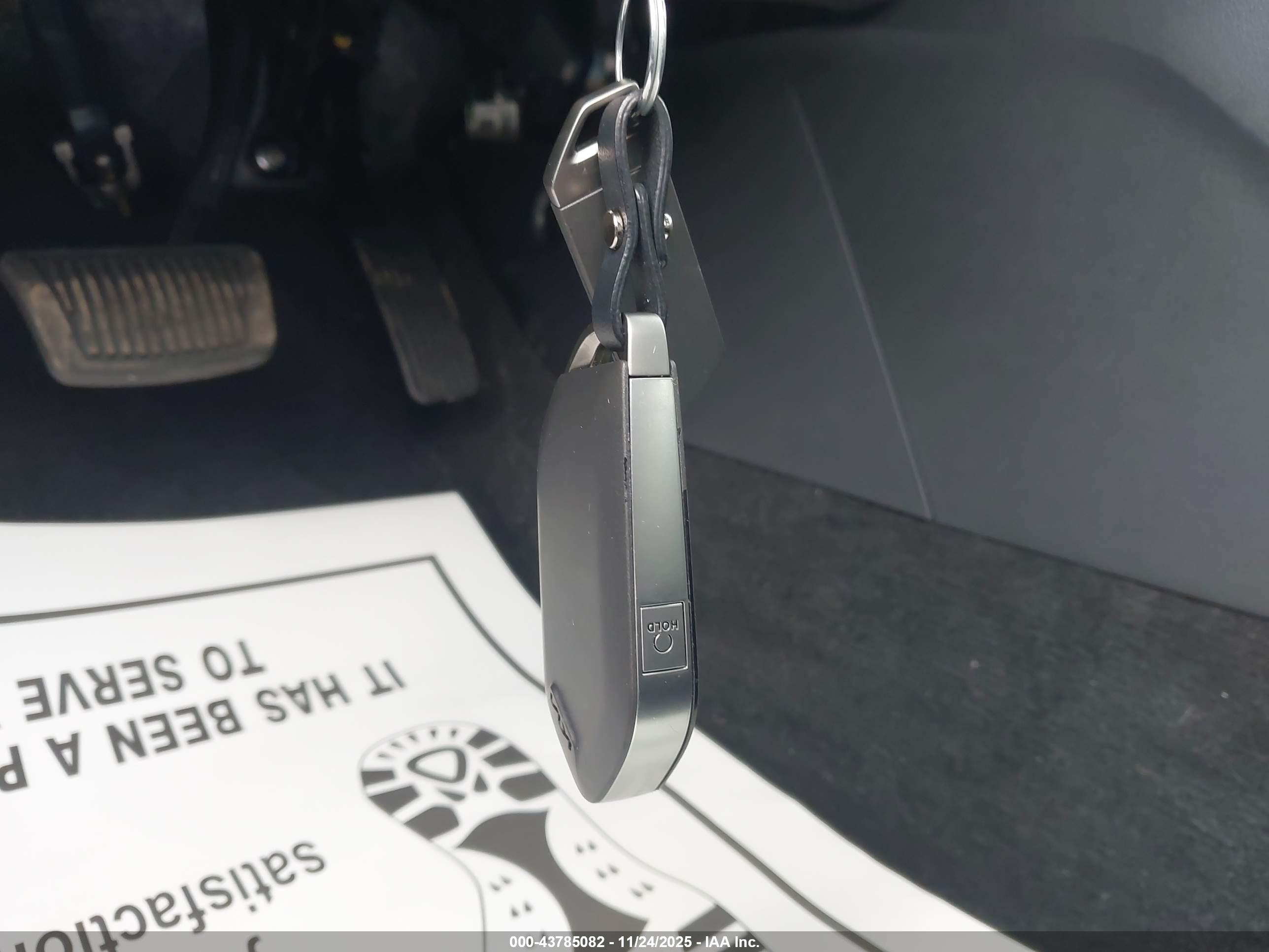 KIA K4 image 11