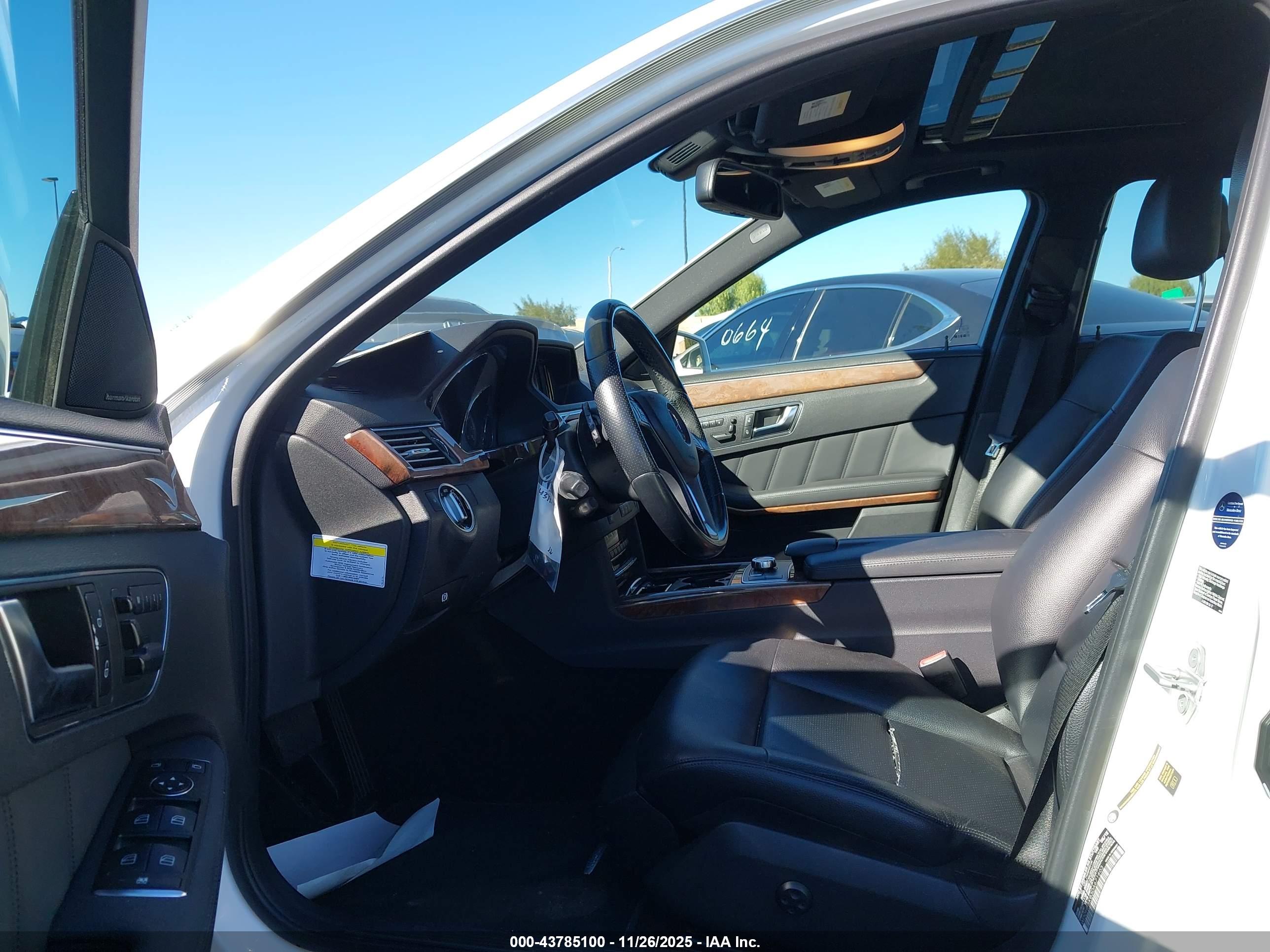 MERCEDES-BENZ E image 5