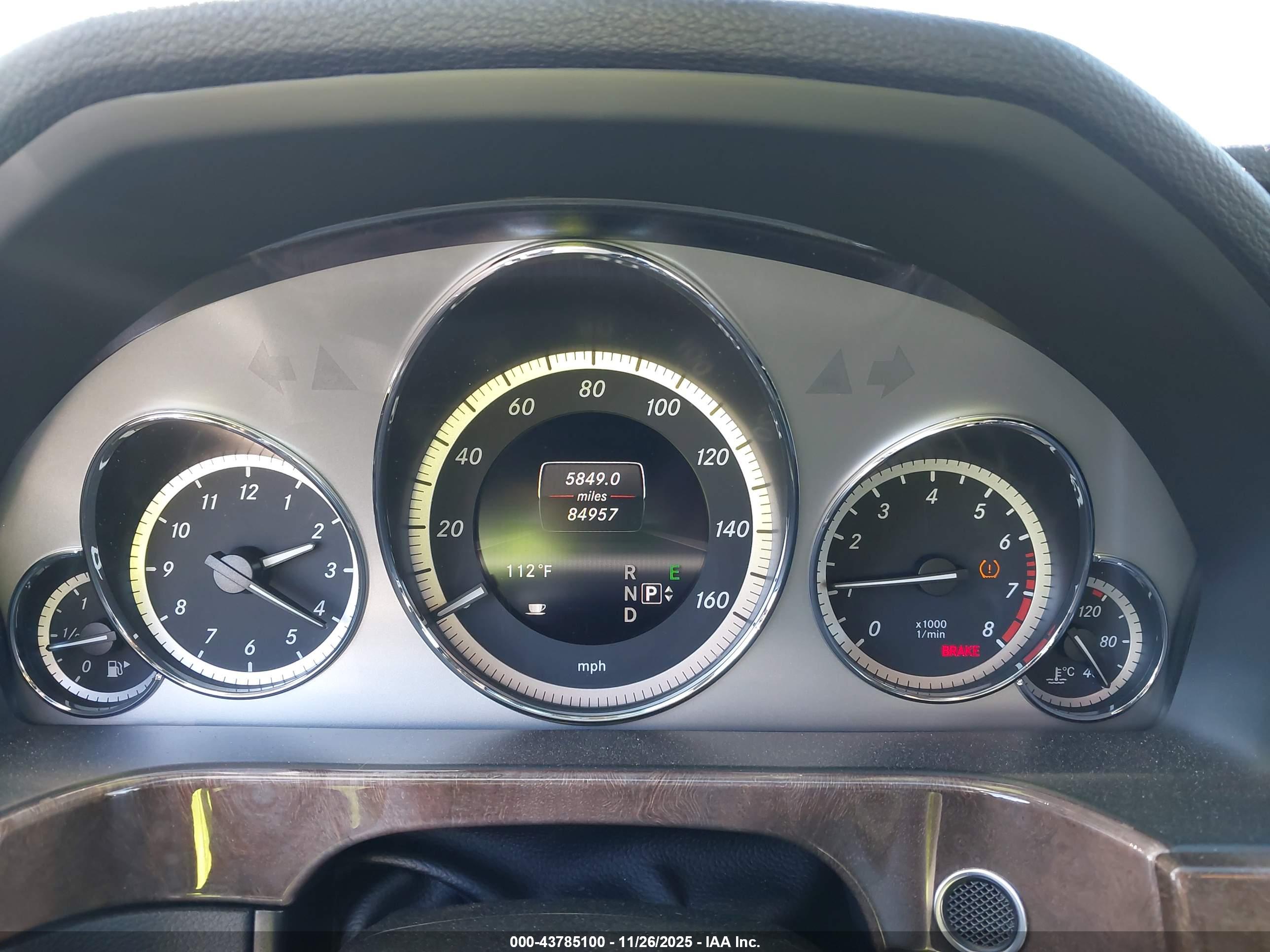MERCEDES-BENZ E image 7