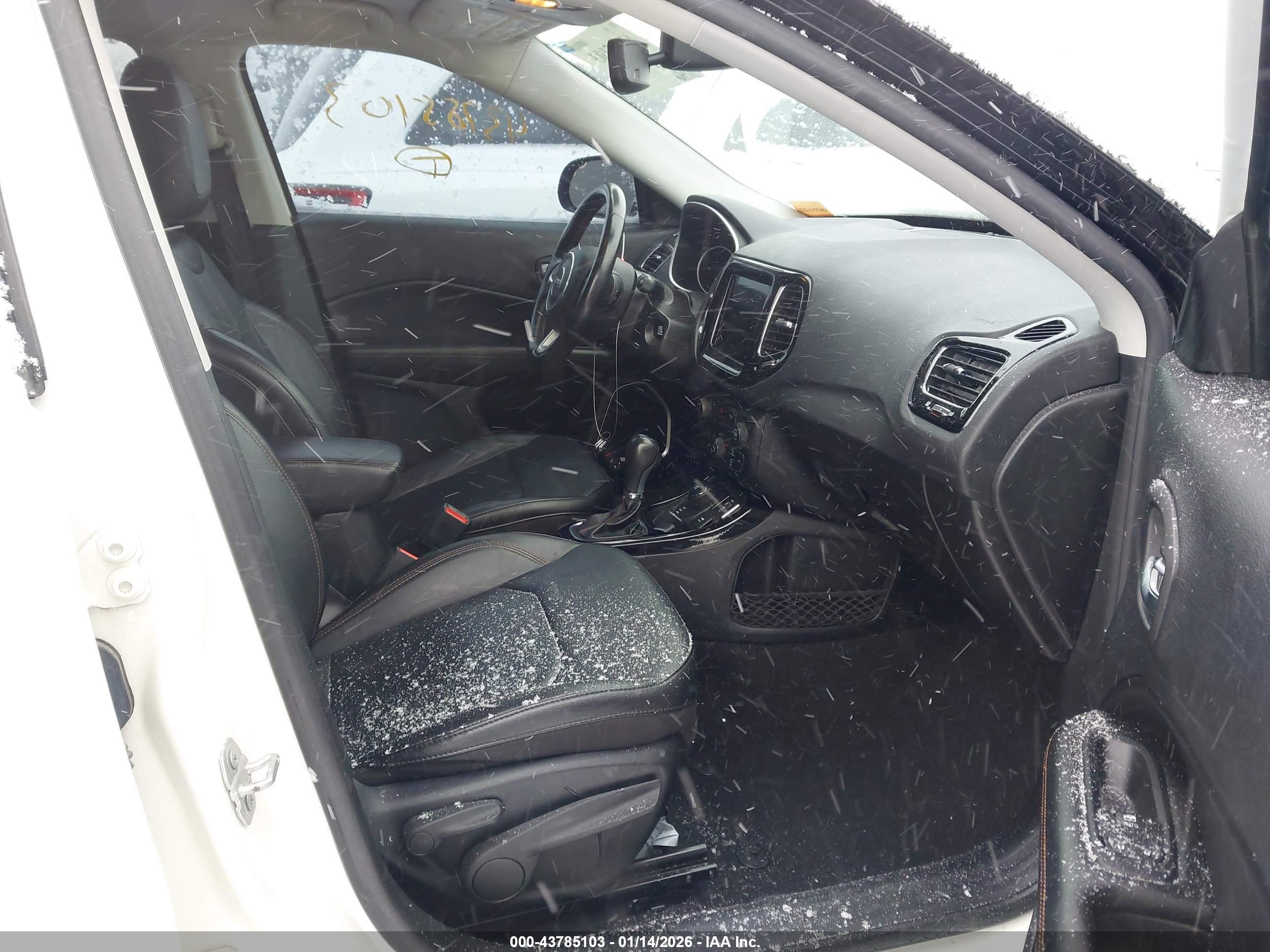 JEEP COMPASS image 5