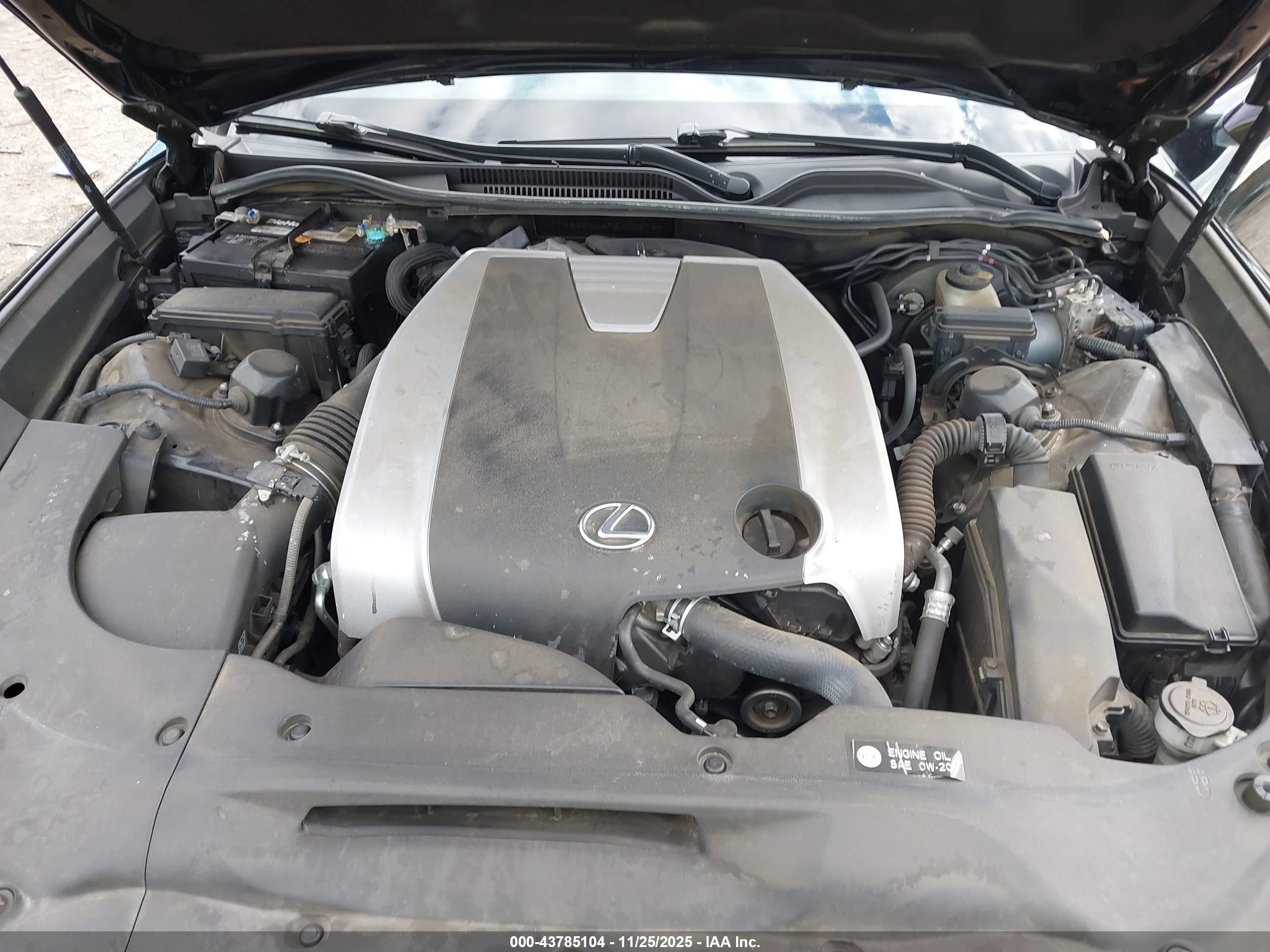LEXUS RC image 10