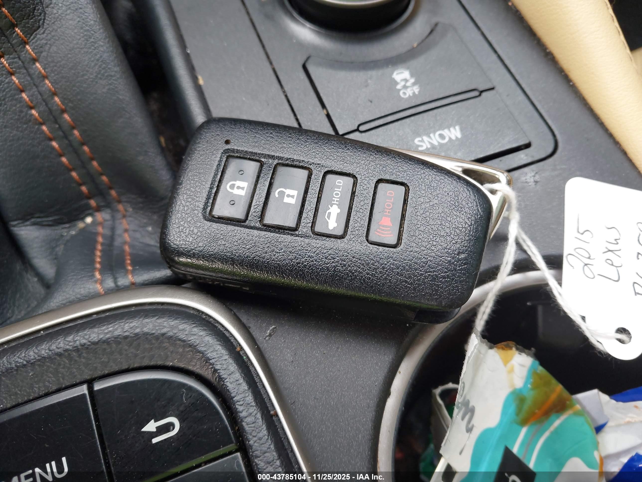 LEXUS RC image 11