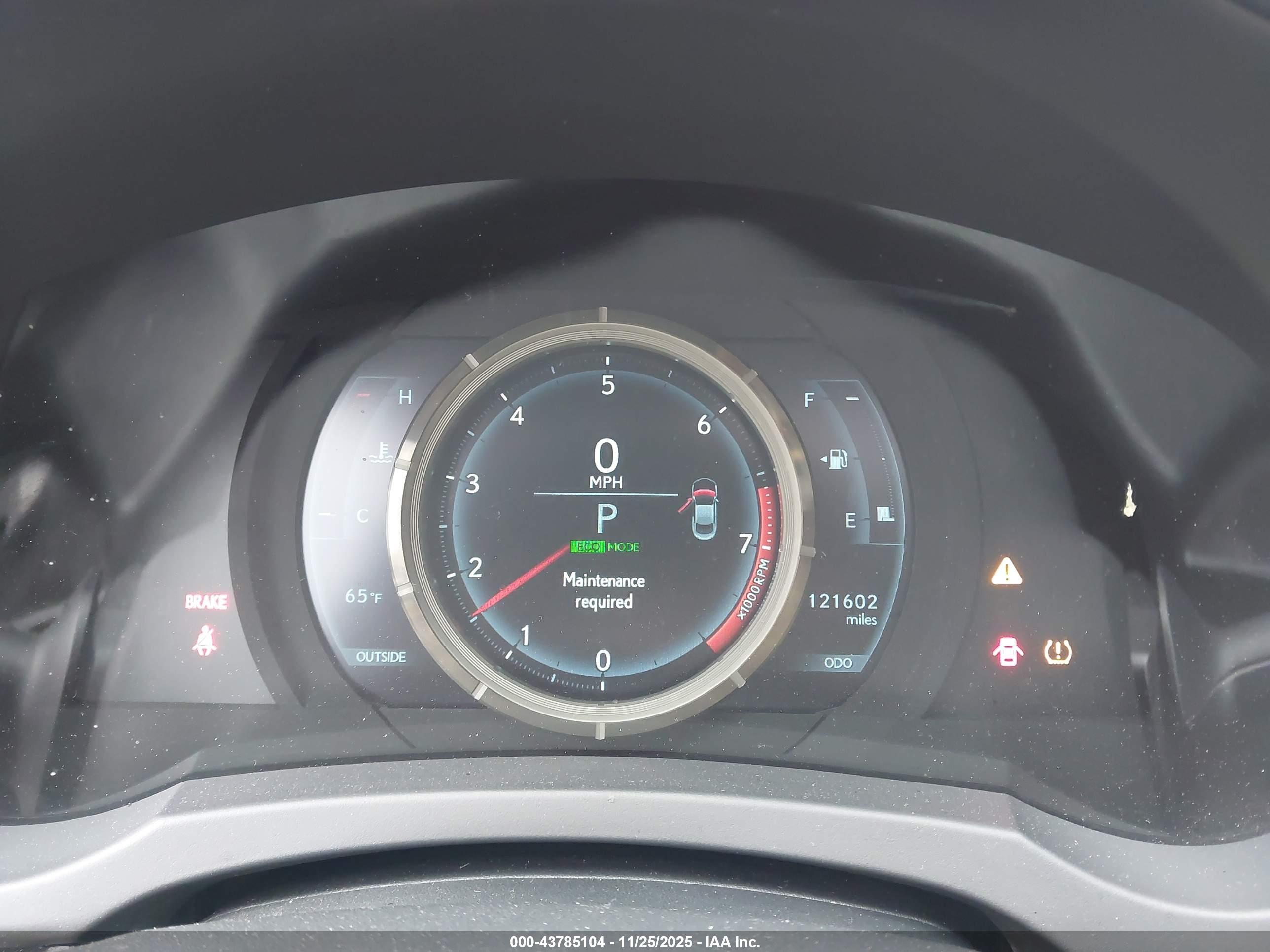 LEXUS RC image 7
