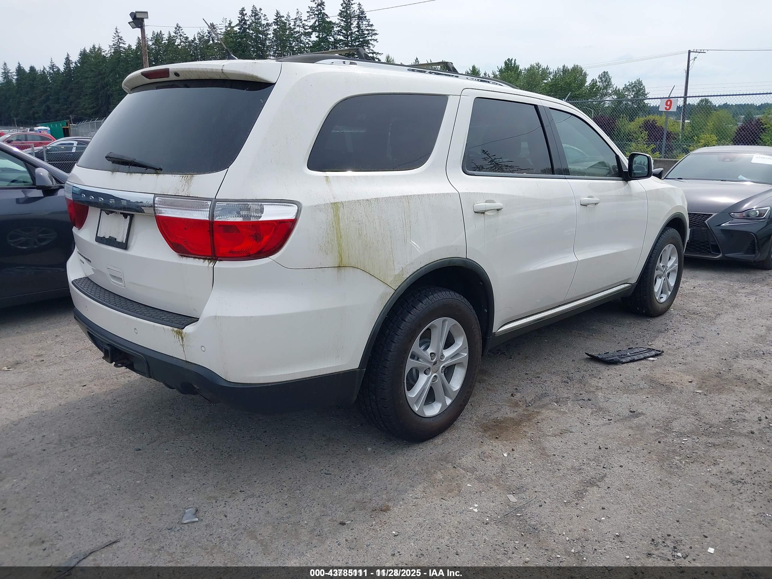DODGE DURANGO image 4