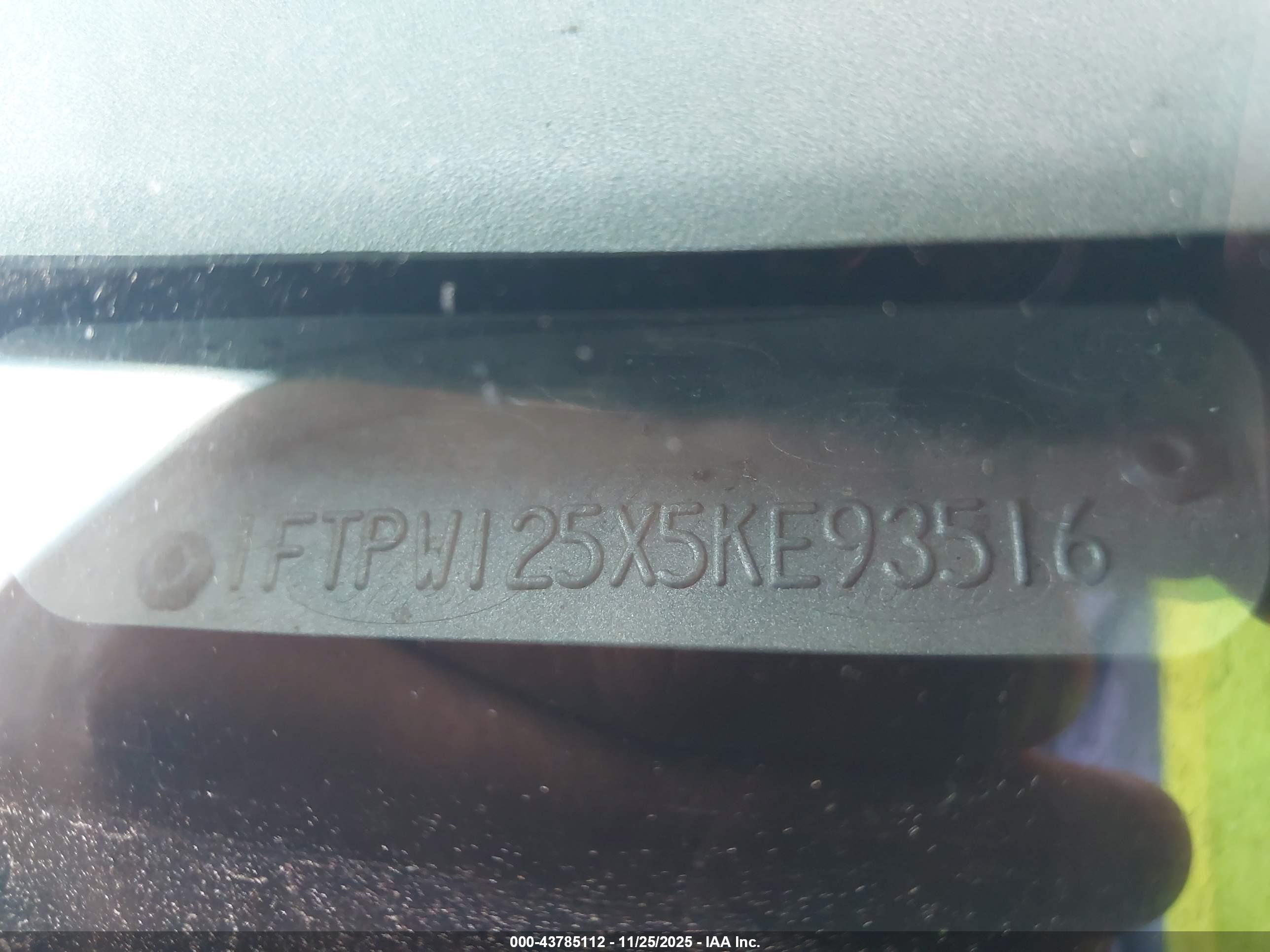 FORD F-150 image 9