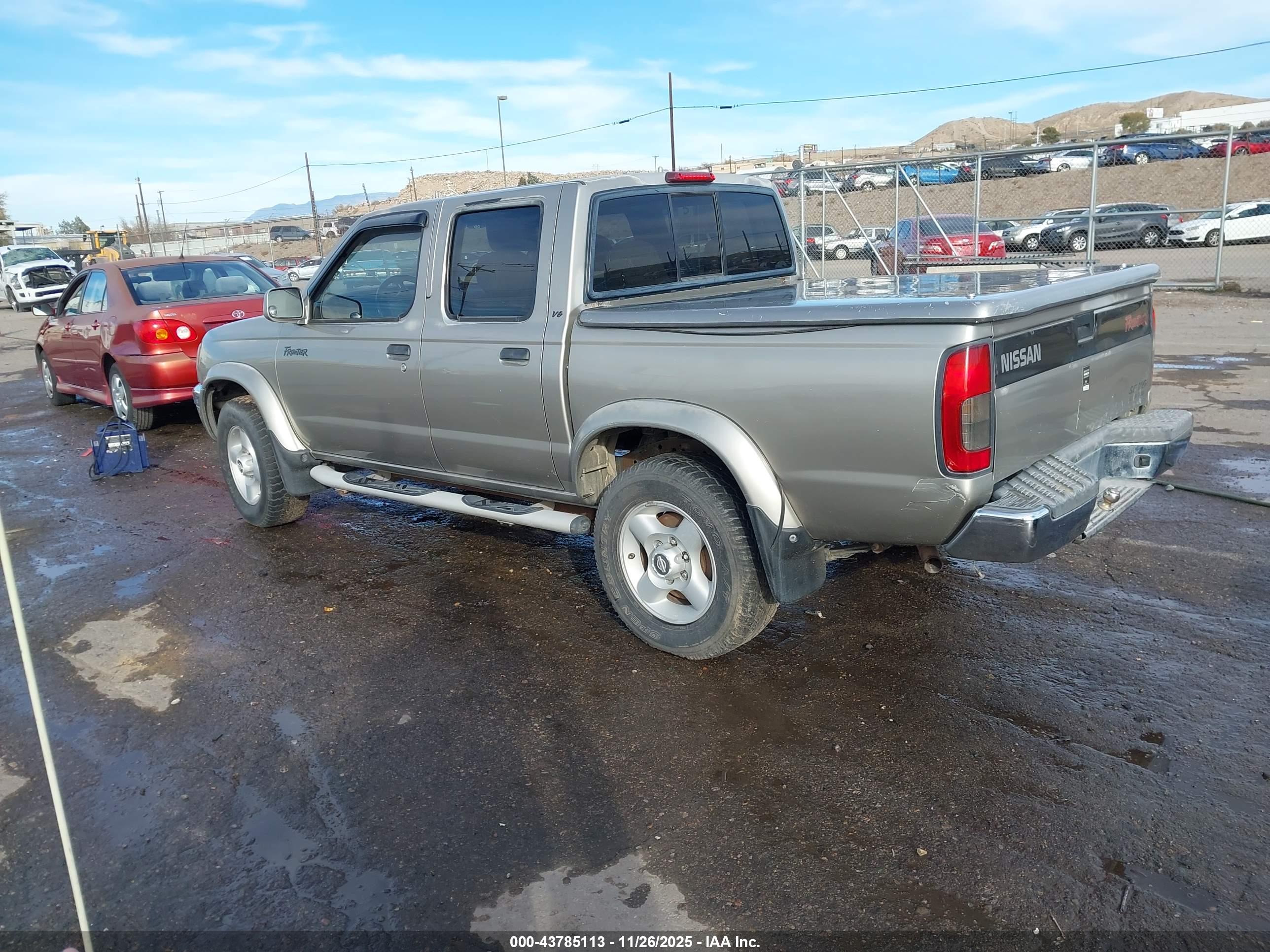 NISSAN FRONTIER image 3