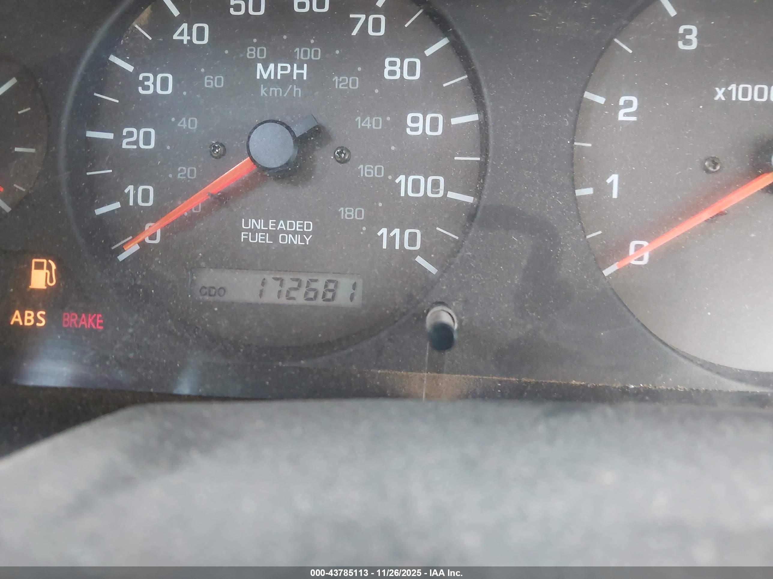 NISSAN FRONTIER image 7