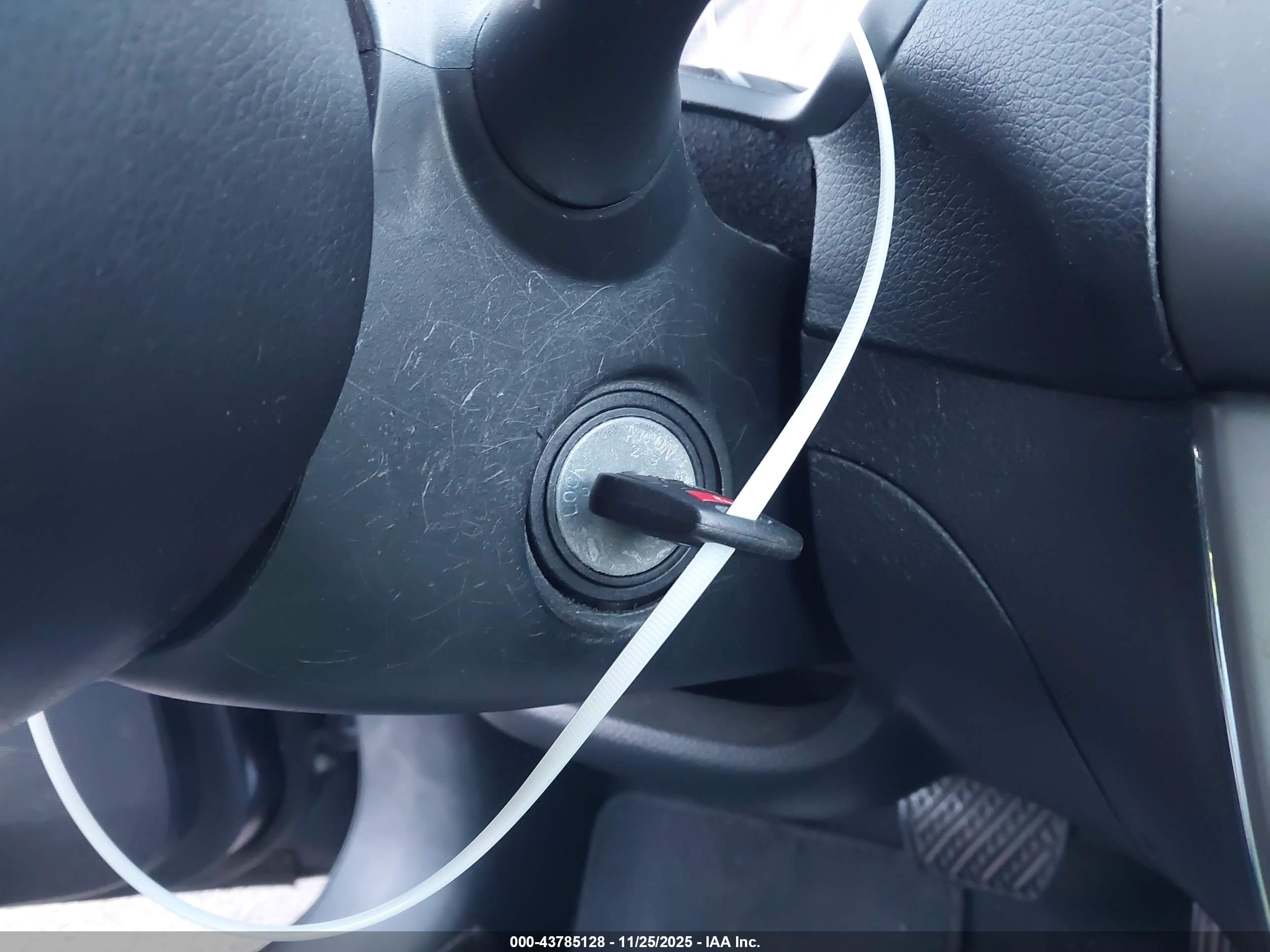 NISSAN SENTRA image 11