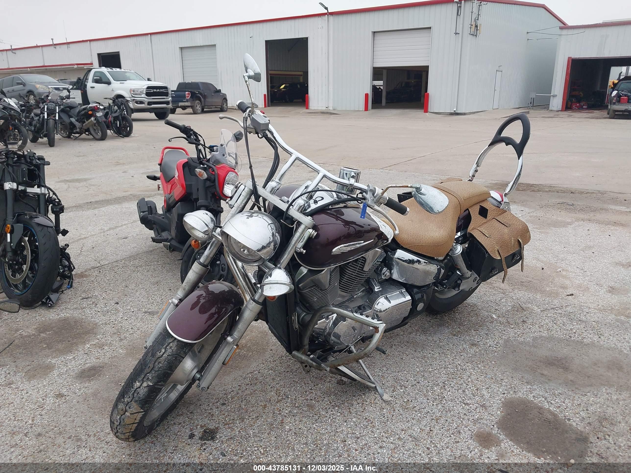 HONDA VTX1300 image 2