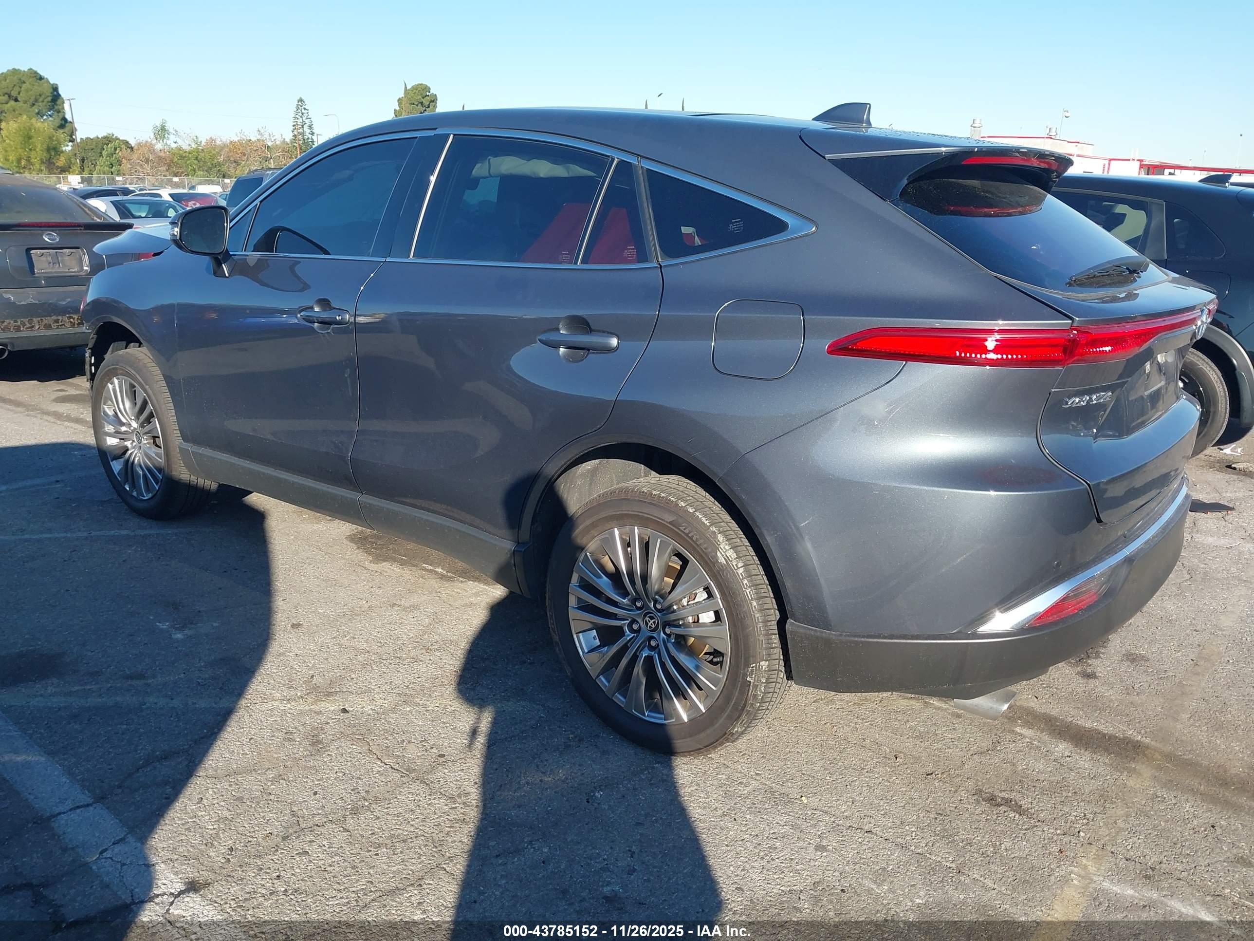 TOYOTA VENZA image 3