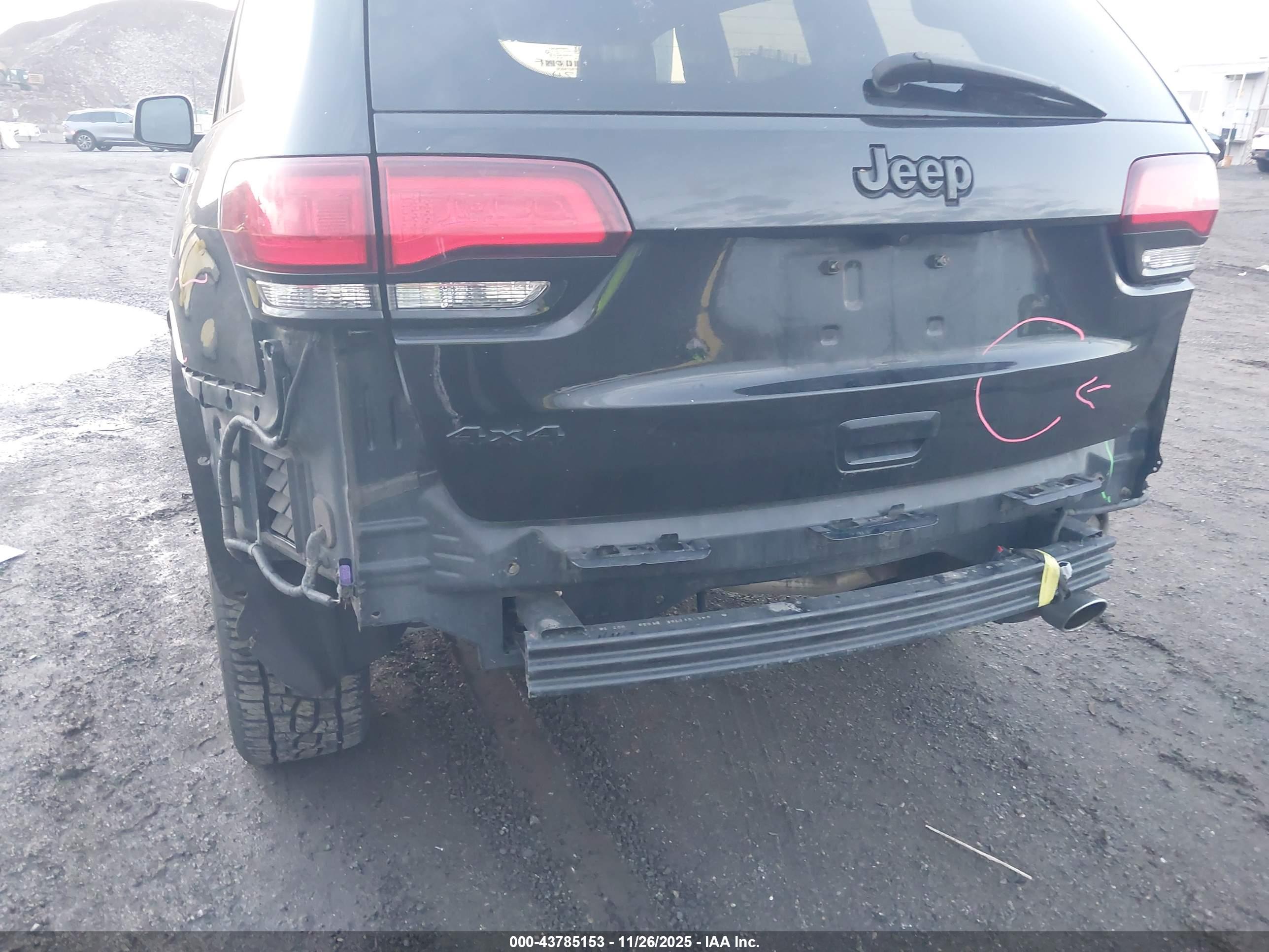 JEEP GRAND image 6