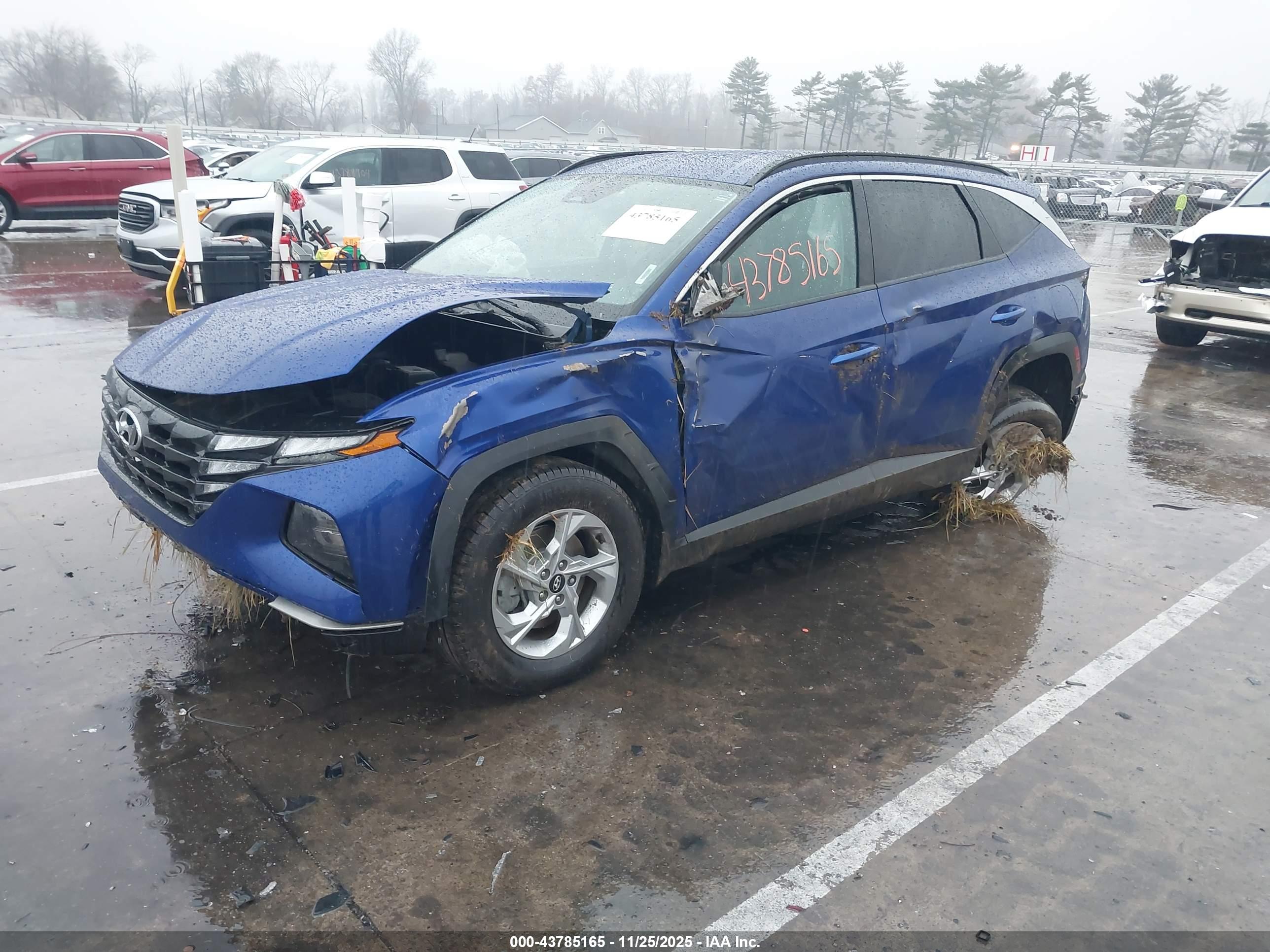 HYUNDAI TUCSON image 2