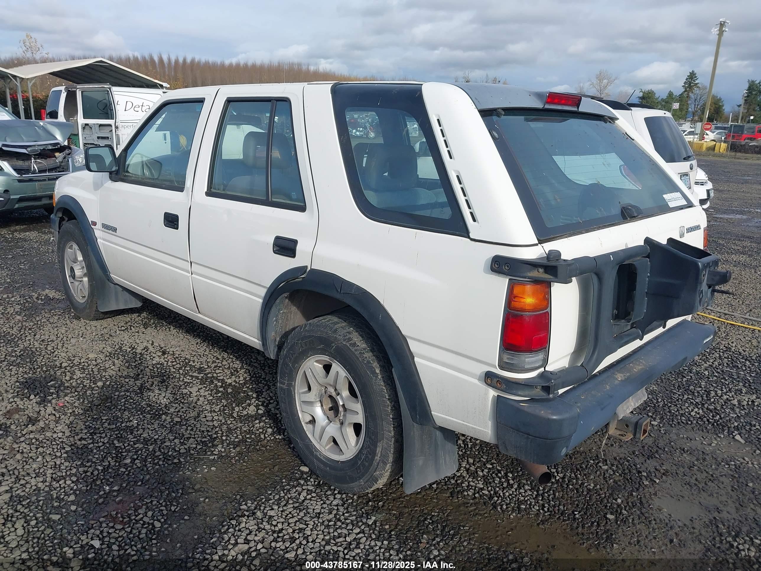 HONDA PASSPORT image 3