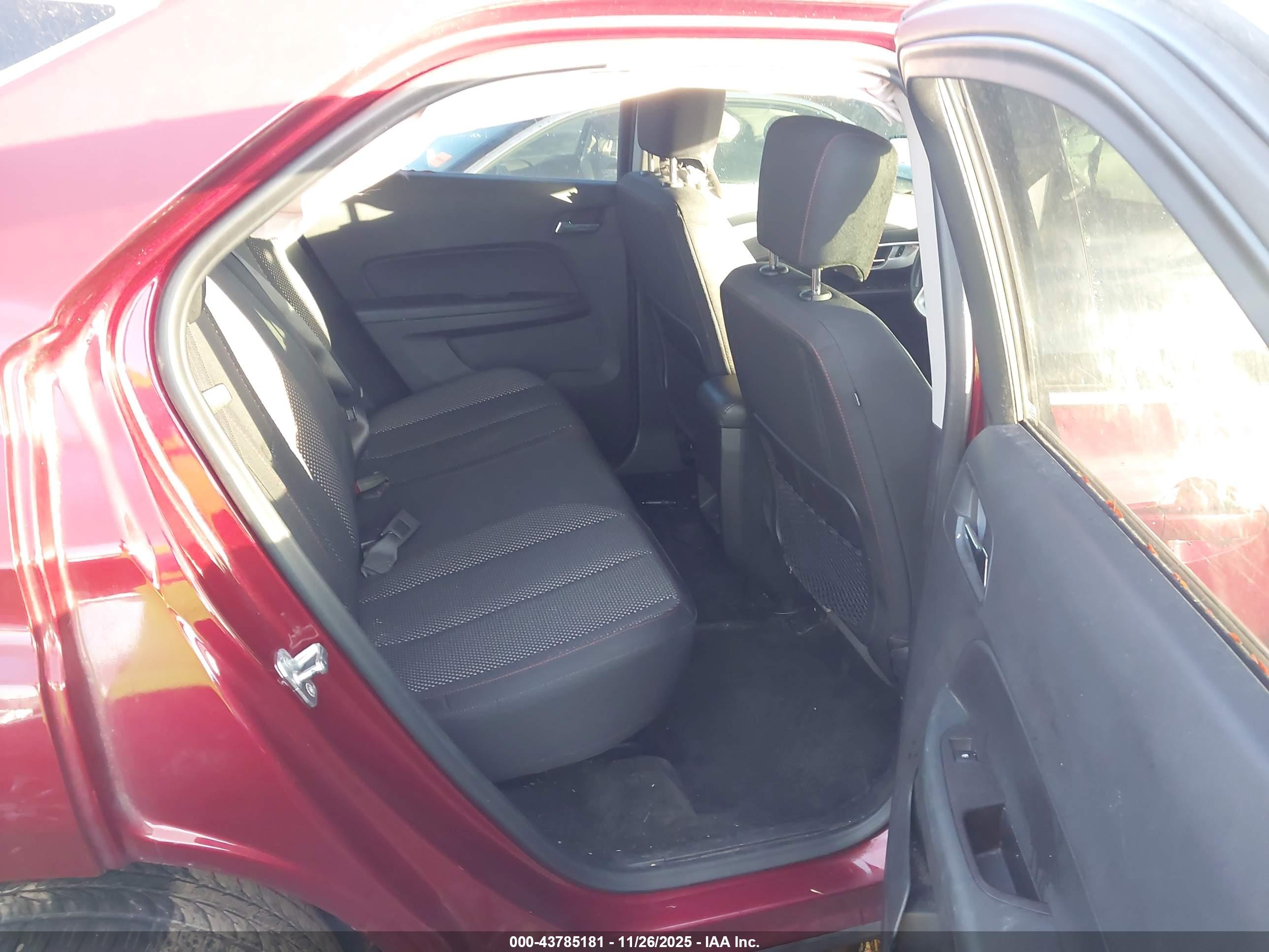 CHEVROLET EQUINOX image 8