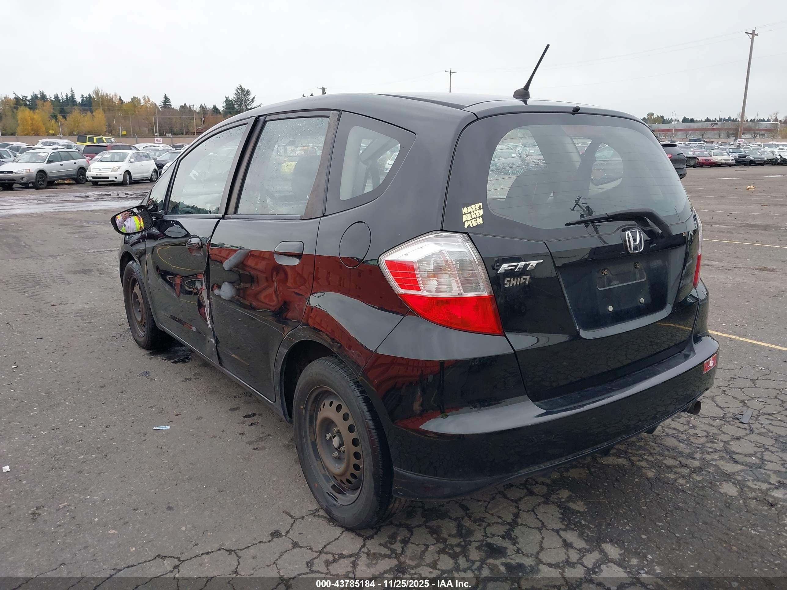 HONDA FIT image 3