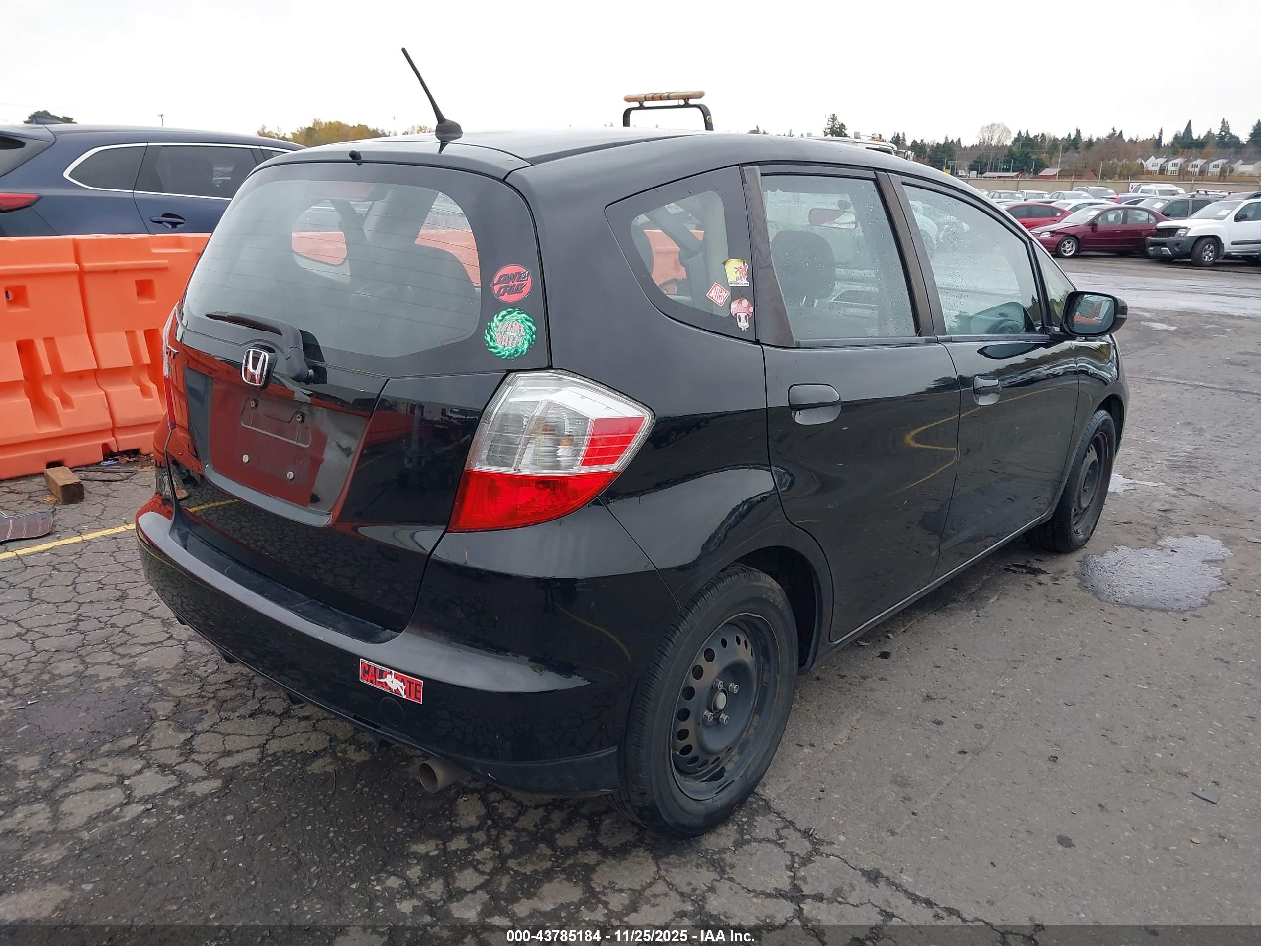 HONDA FIT image 4