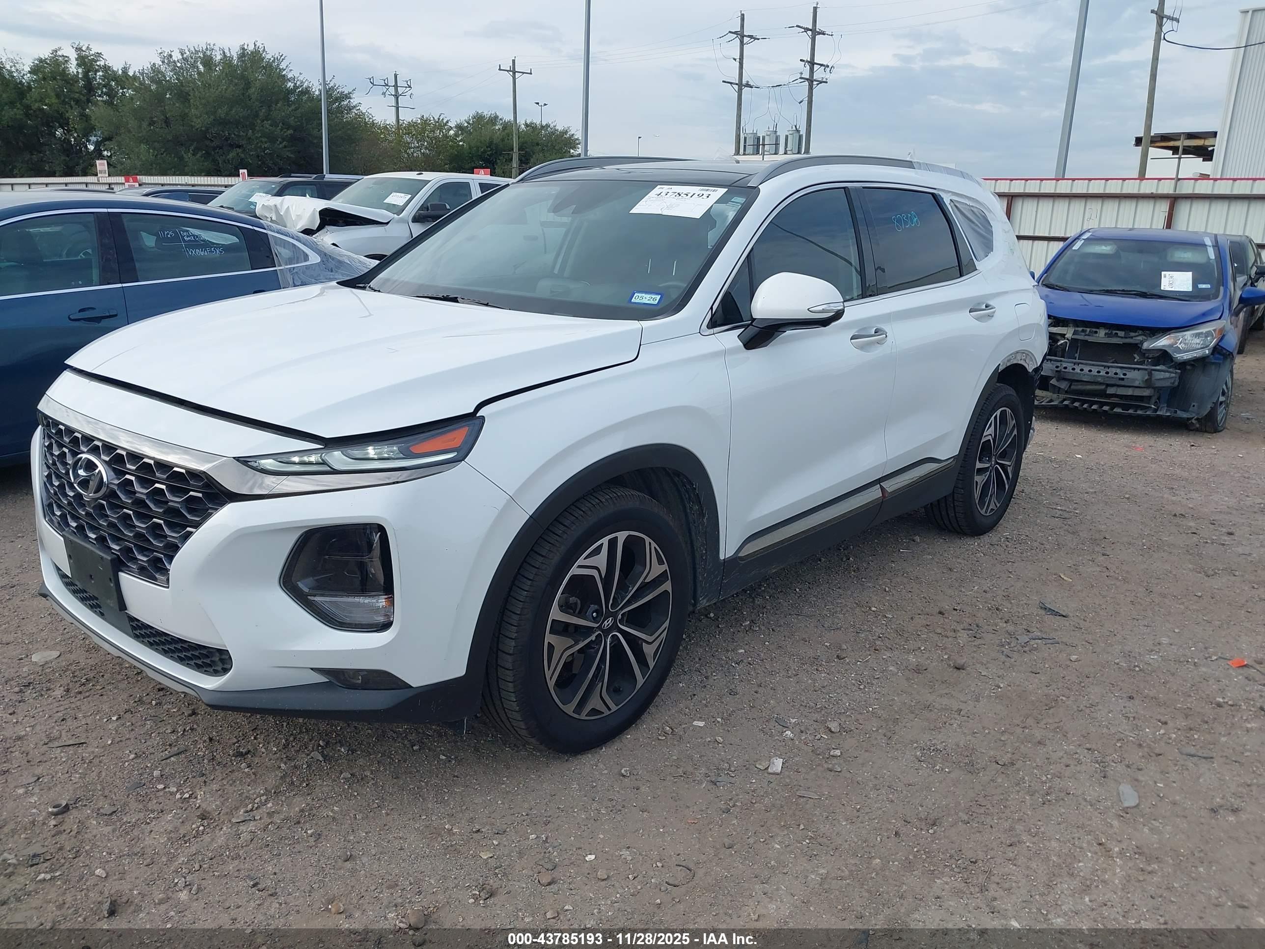 HYUNDAI SANTA image 2