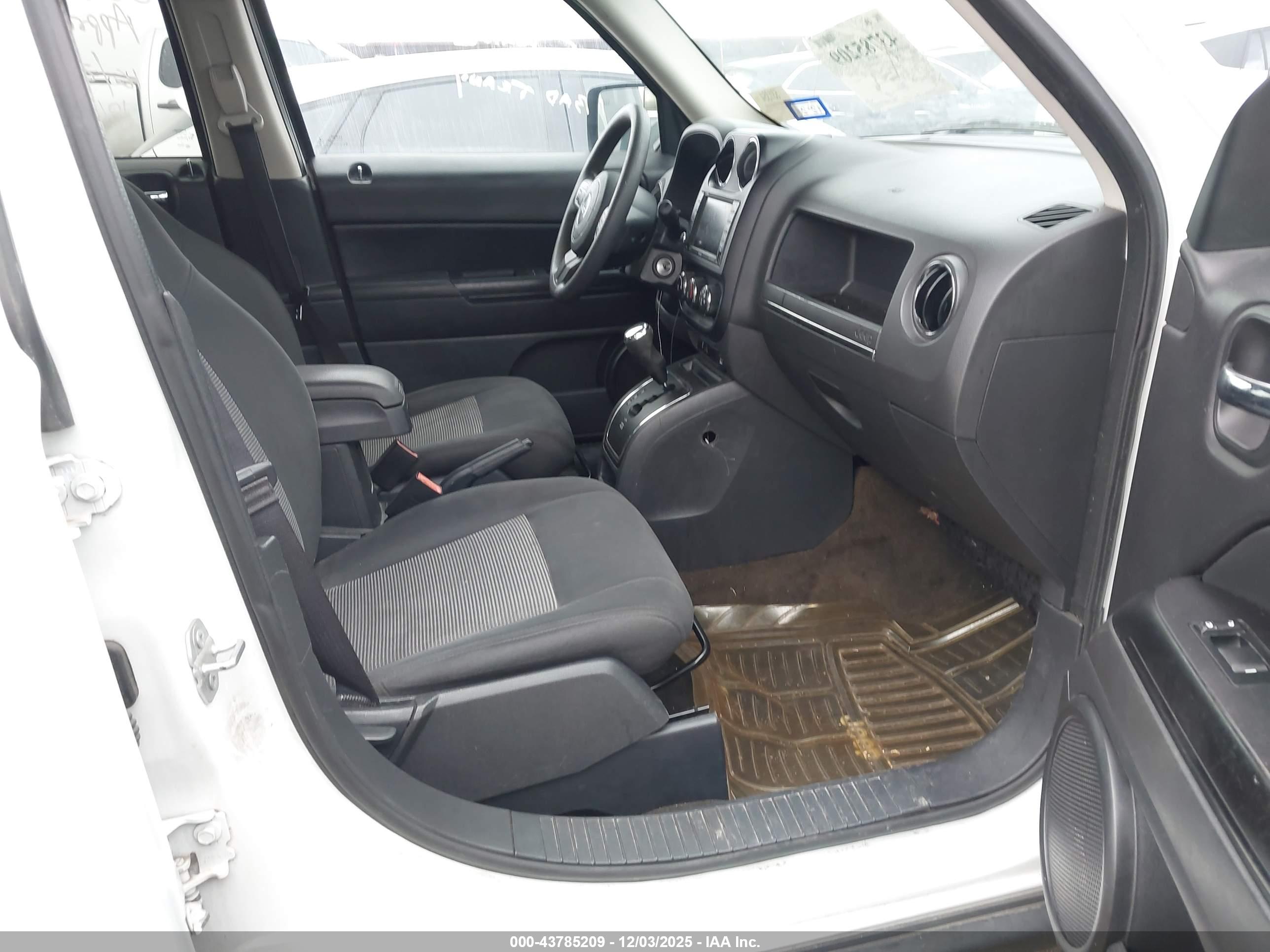 JEEP PATRIOT image 5