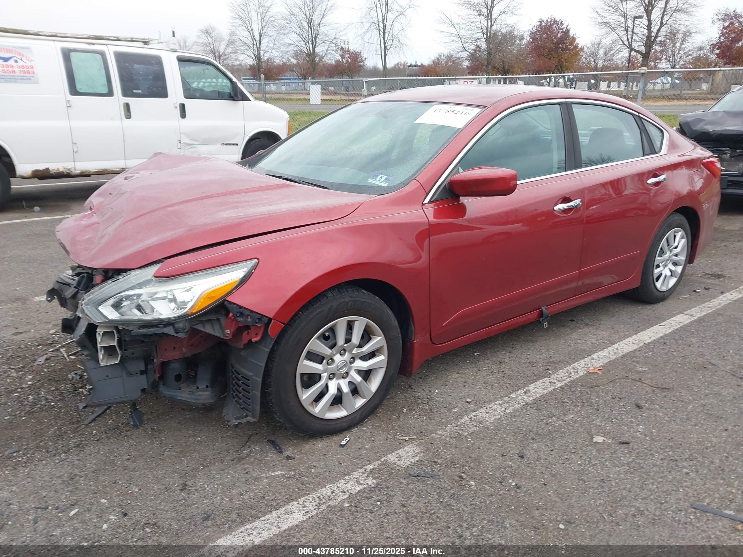 NISSAN ALTIMA image 2