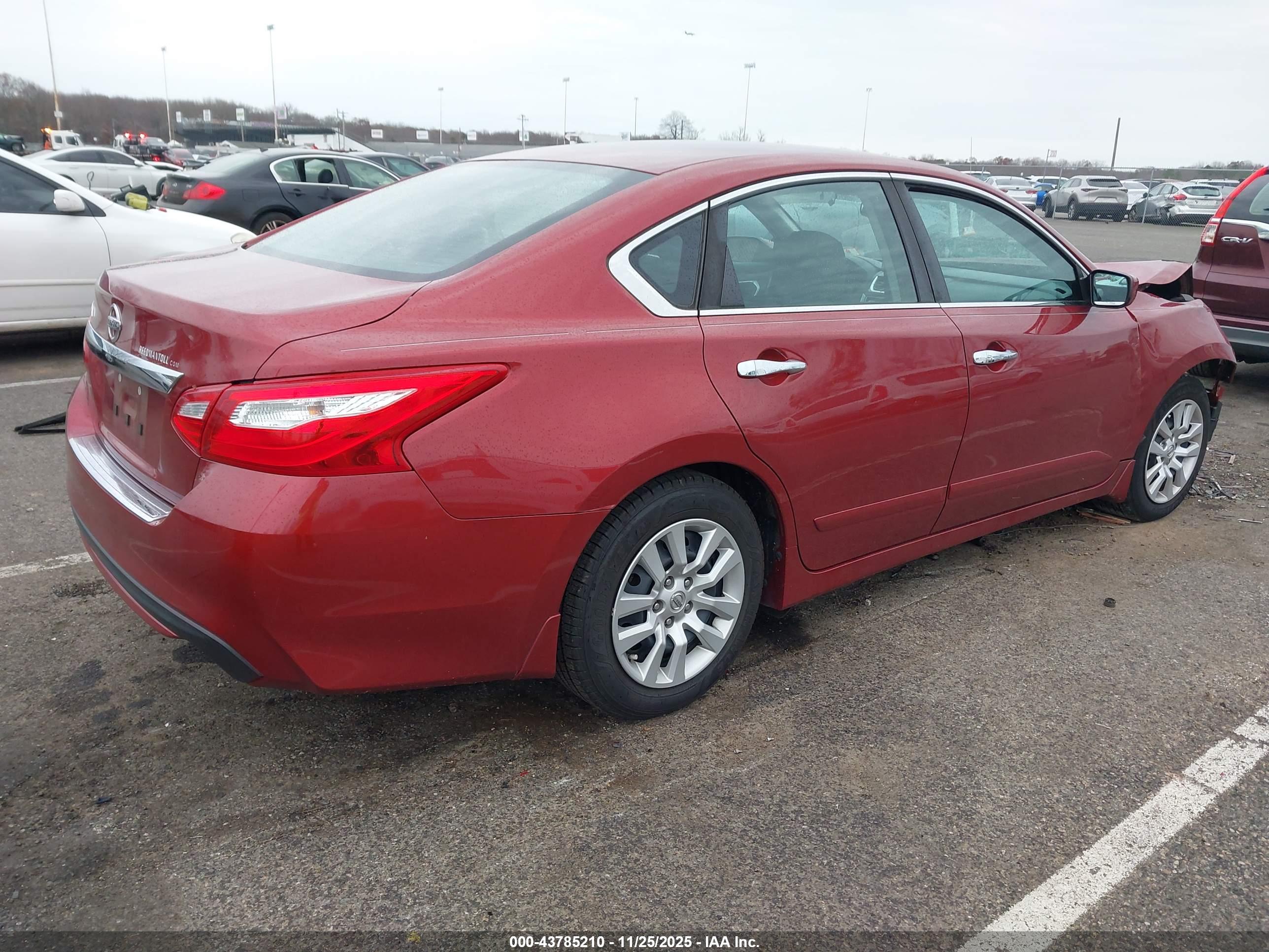 NISSAN ALTIMA image 4