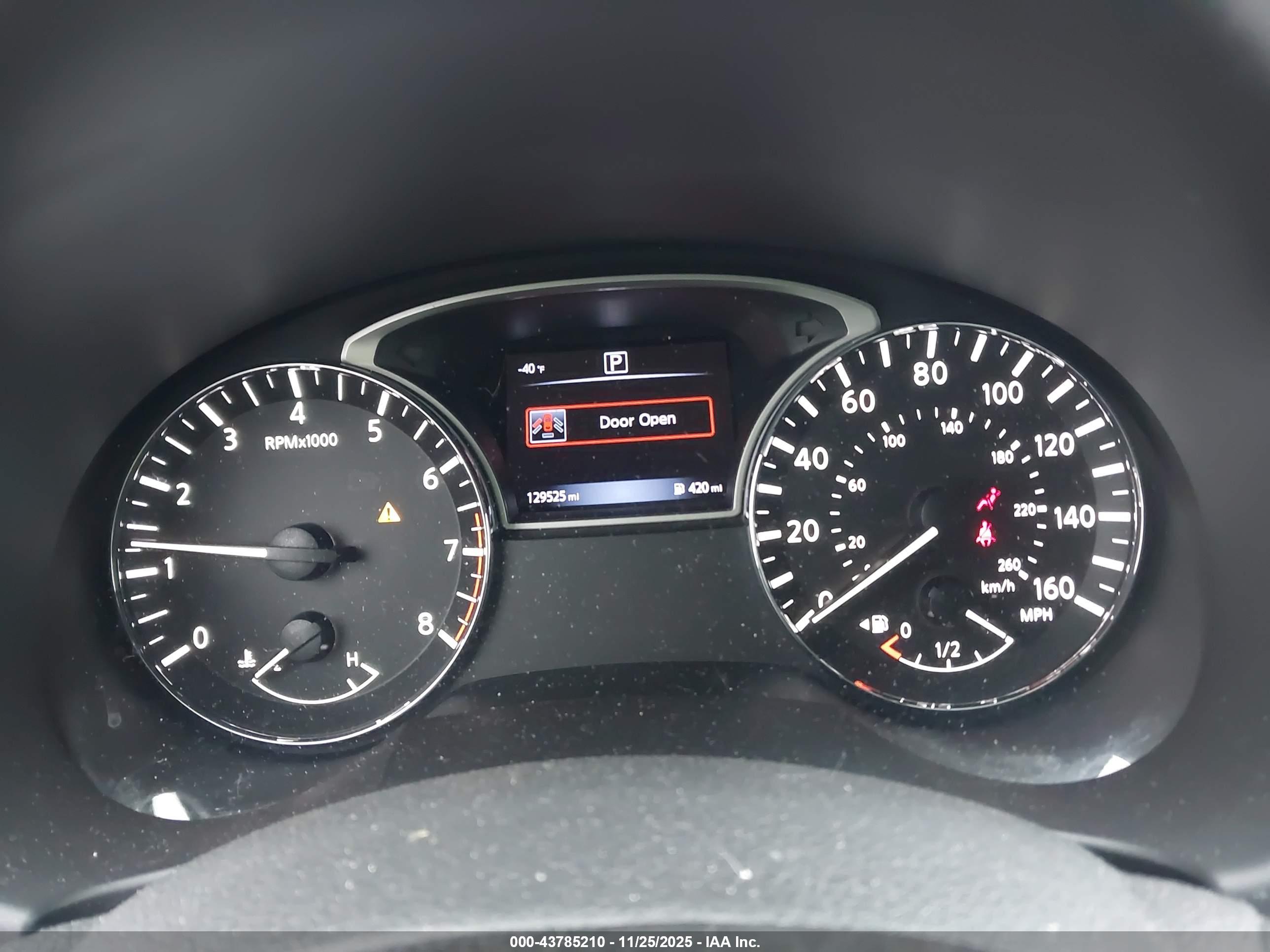 NISSAN ALTIMA image 7