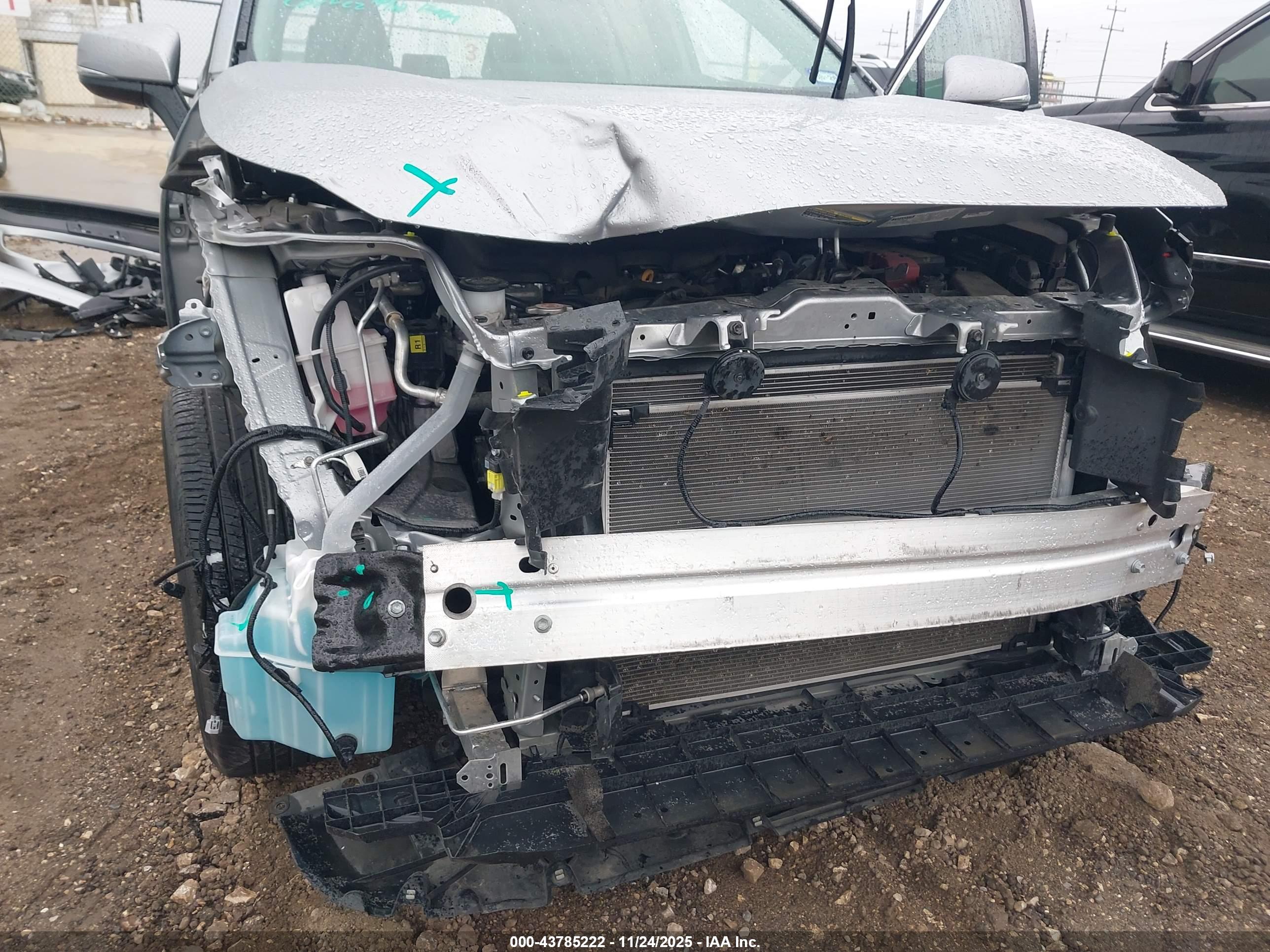 TOYOTA RAV4 image 6