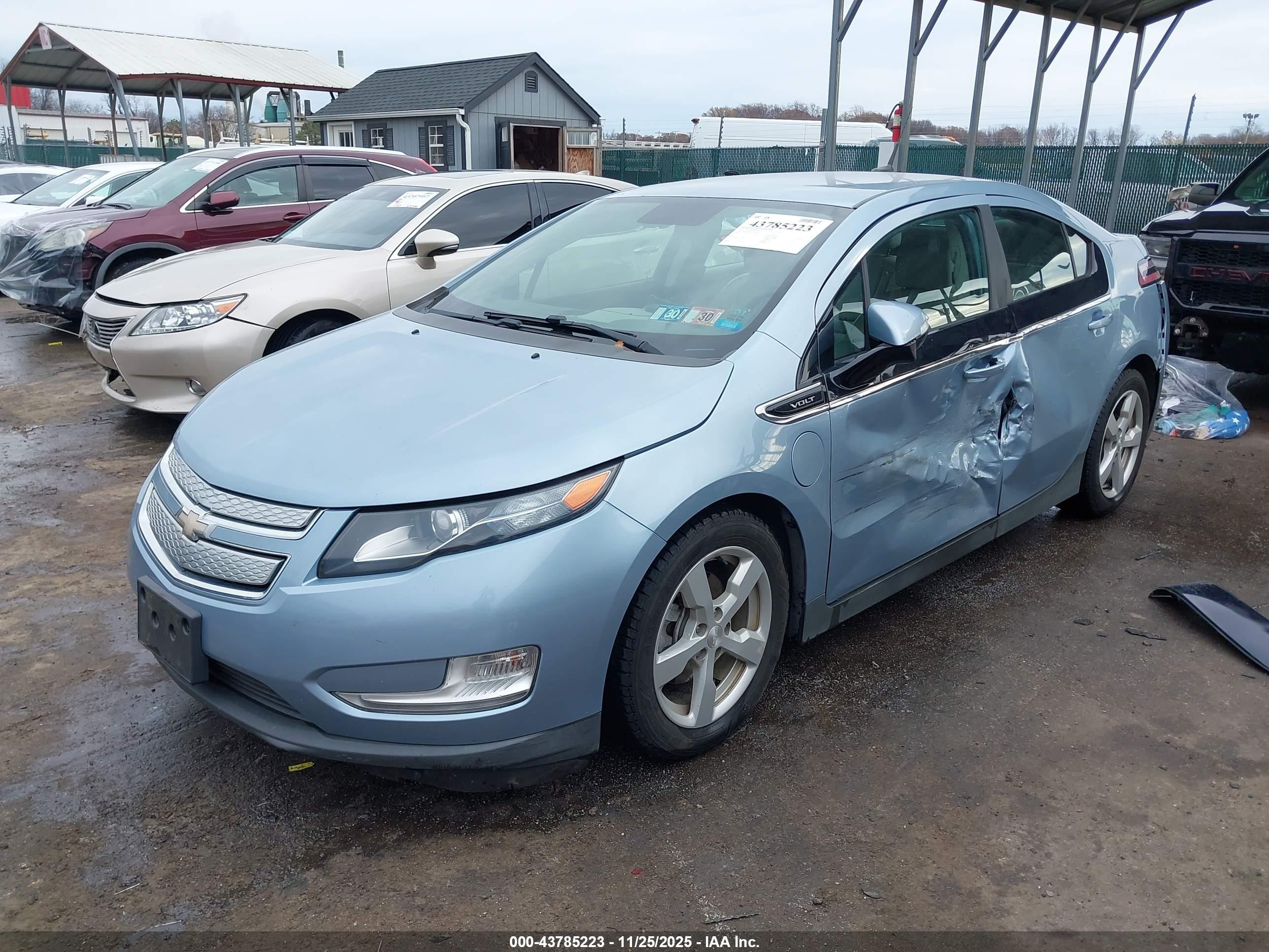 CHEVROLET VOLT image 2