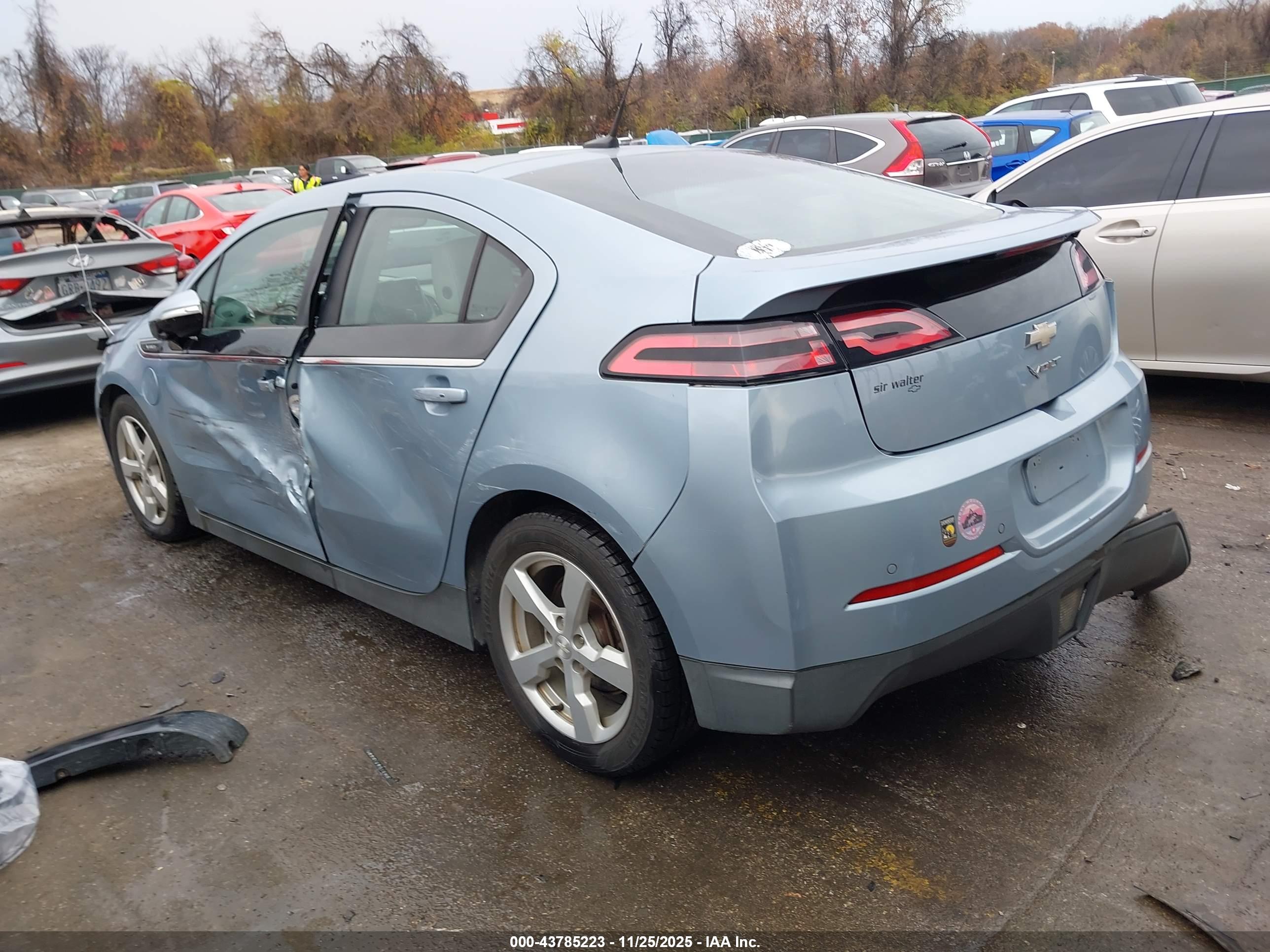 CHEVROLET VOLT image 3
