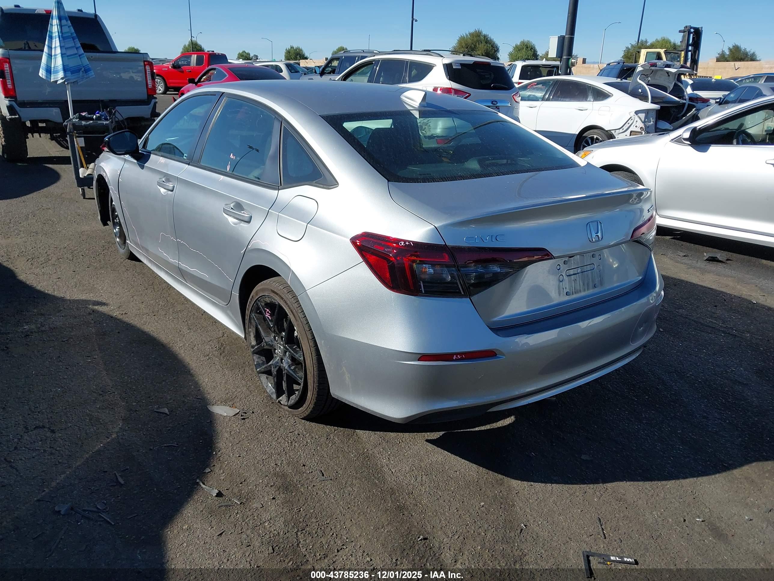 HONDA CIVIC image 3