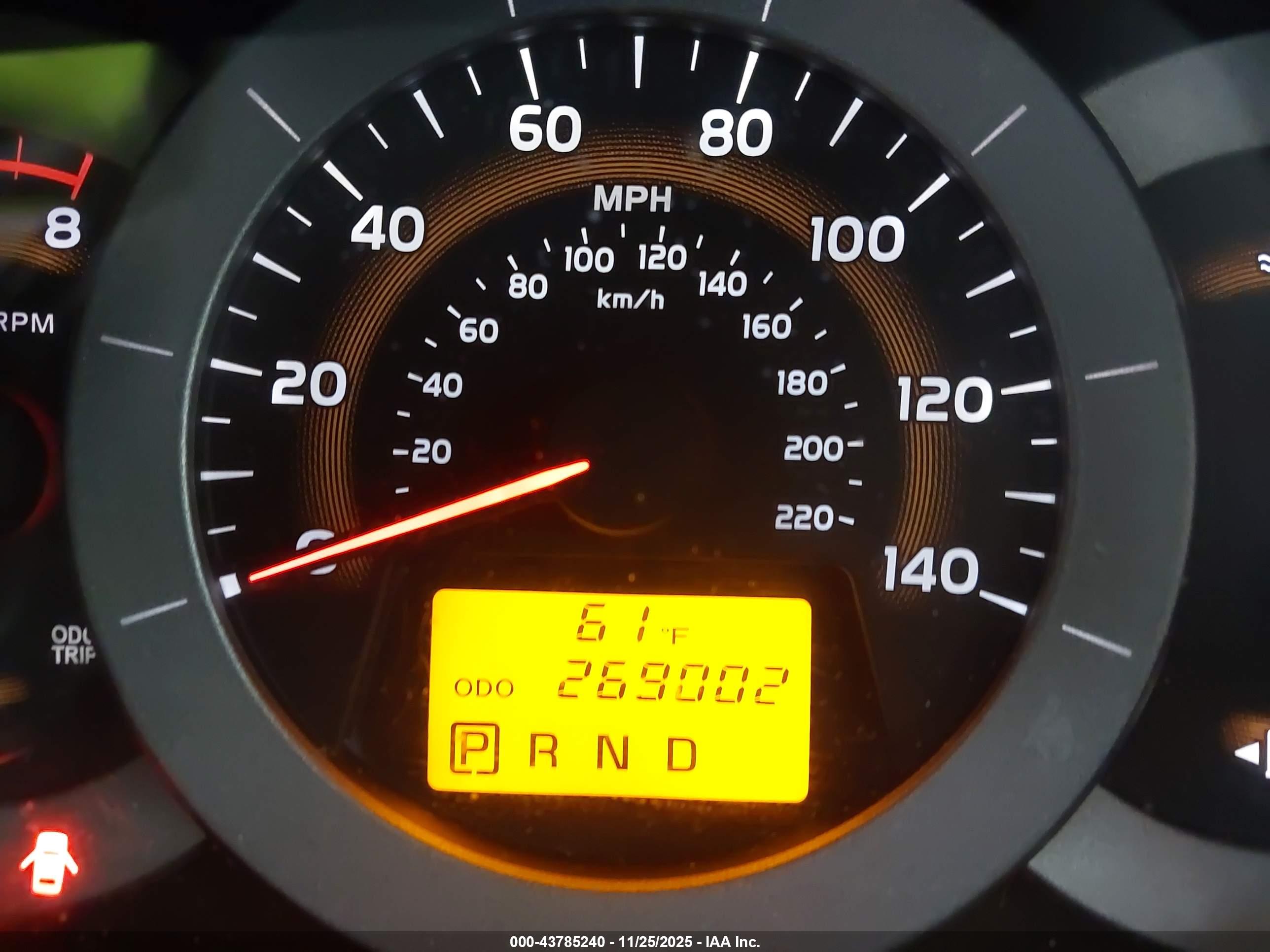 TOYOTA RAV4 image 7
