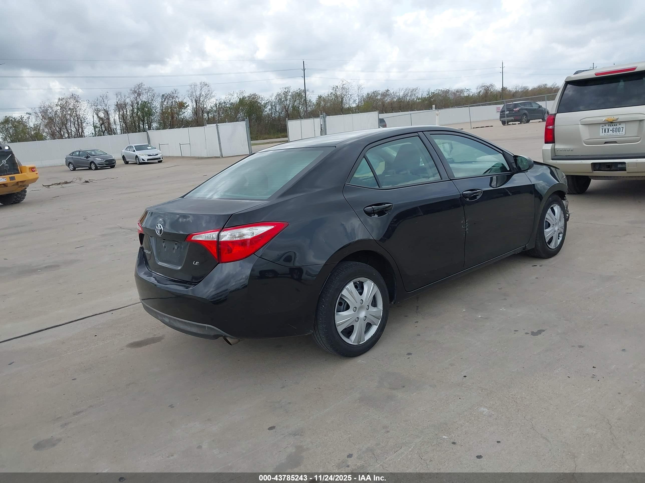 TOYOTA COROLLA image 4