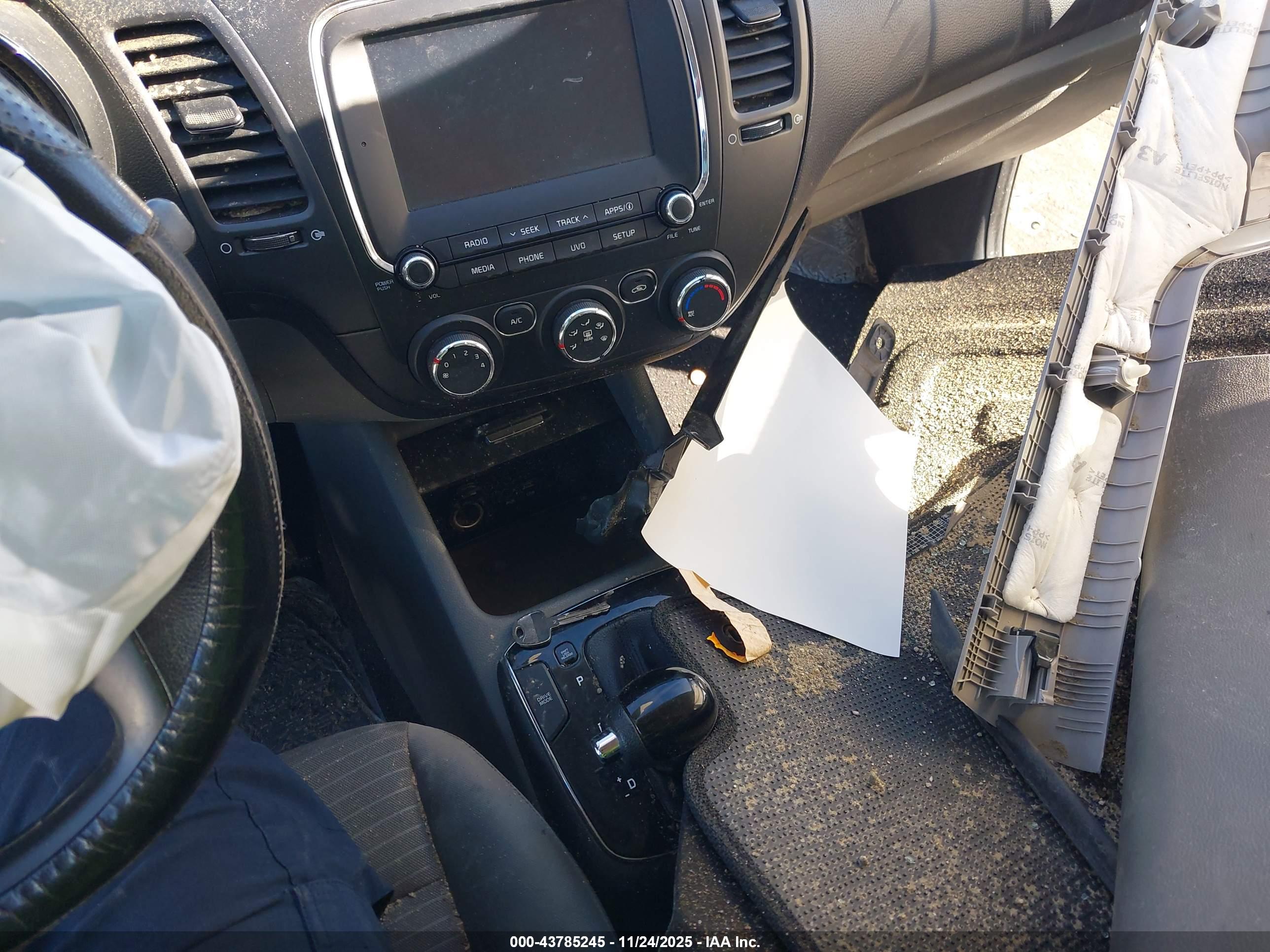 KIA FORTE image 11