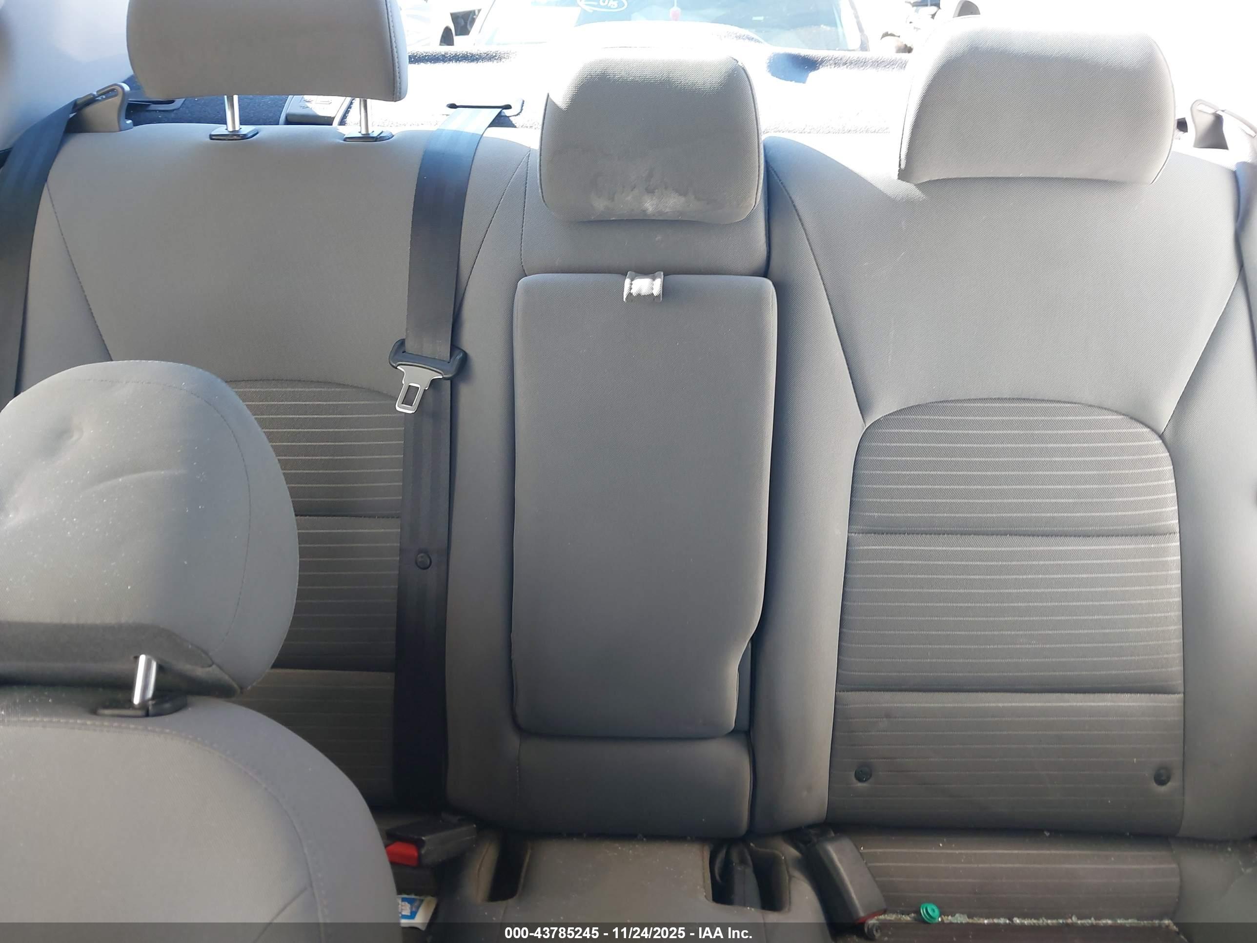 KIA FORTE image 8