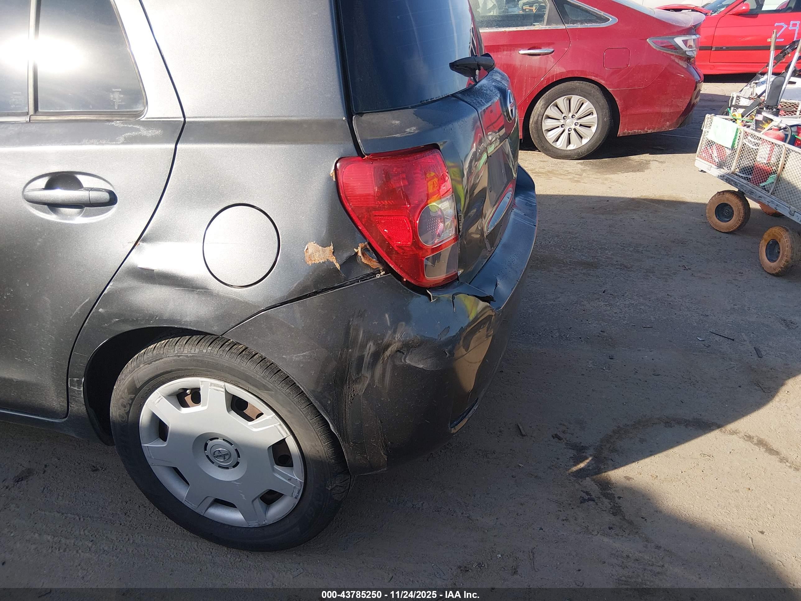 SCION XD image 6