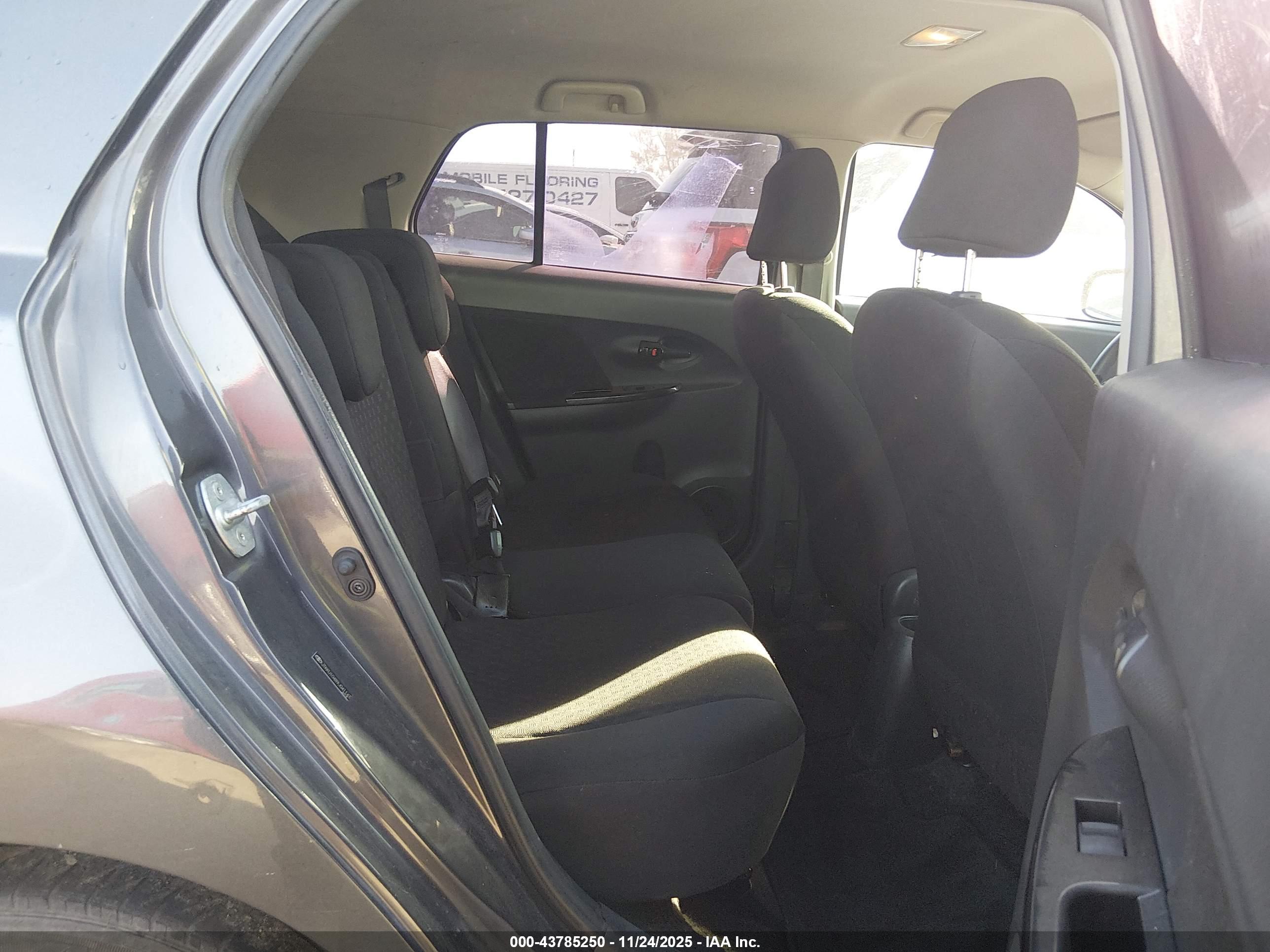 SCION XD image 8