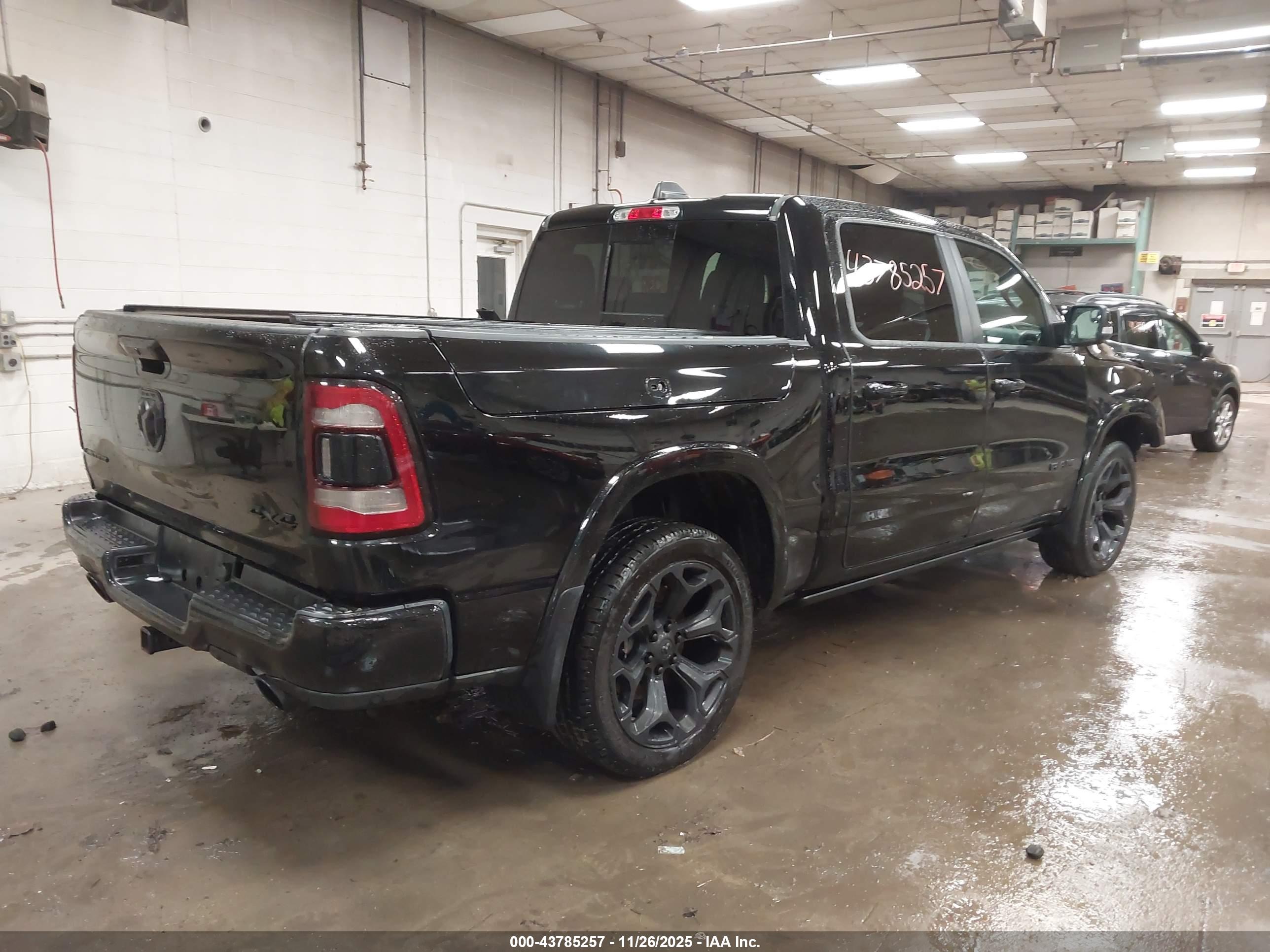 RAM 1500 image 4