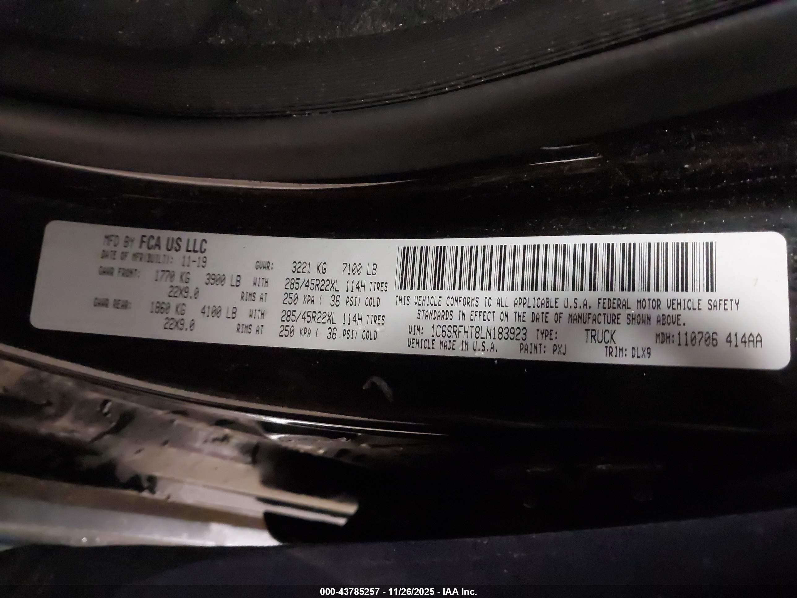 RAM 1500 image 9