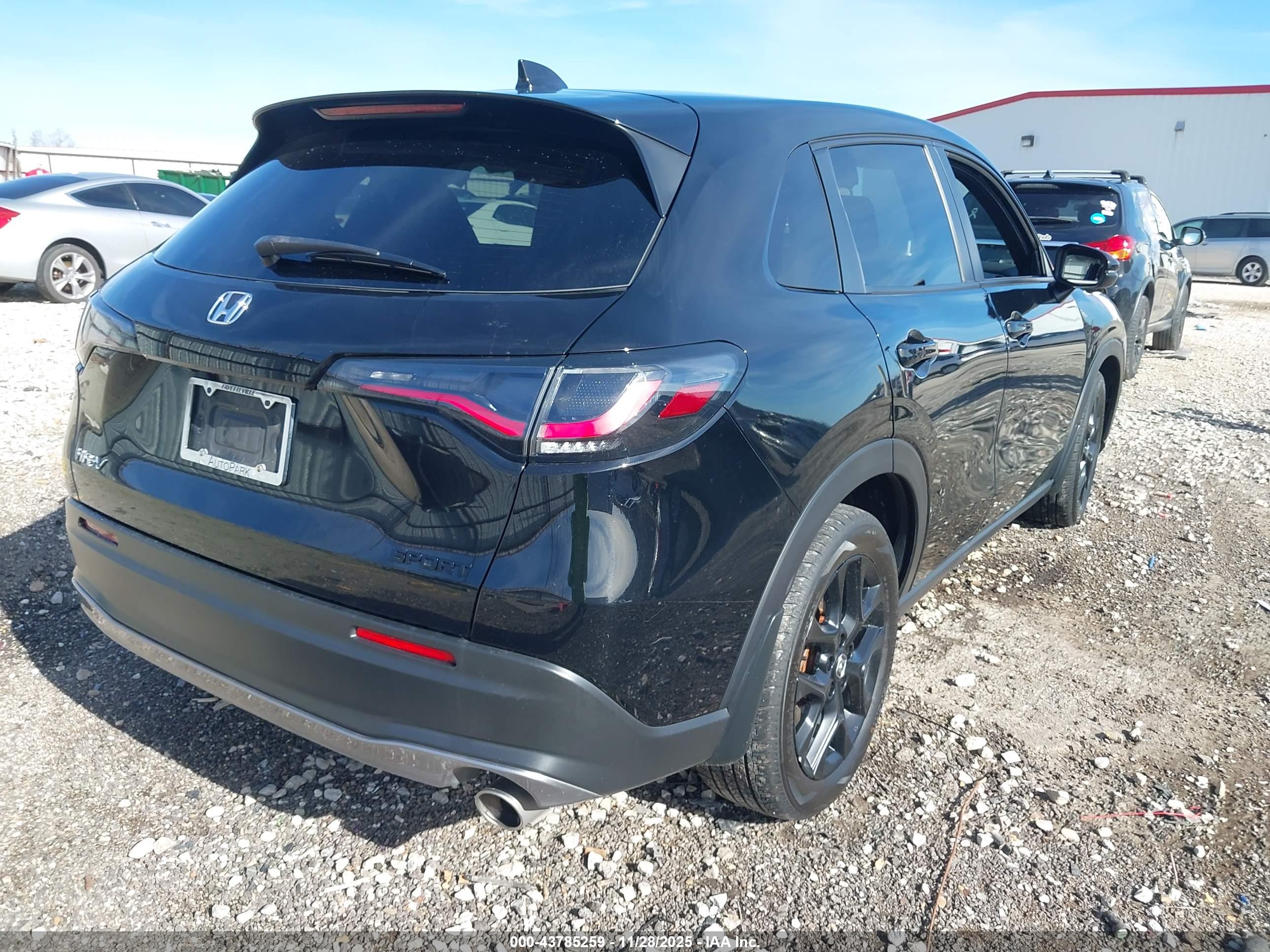 HONDA HR-V image 4