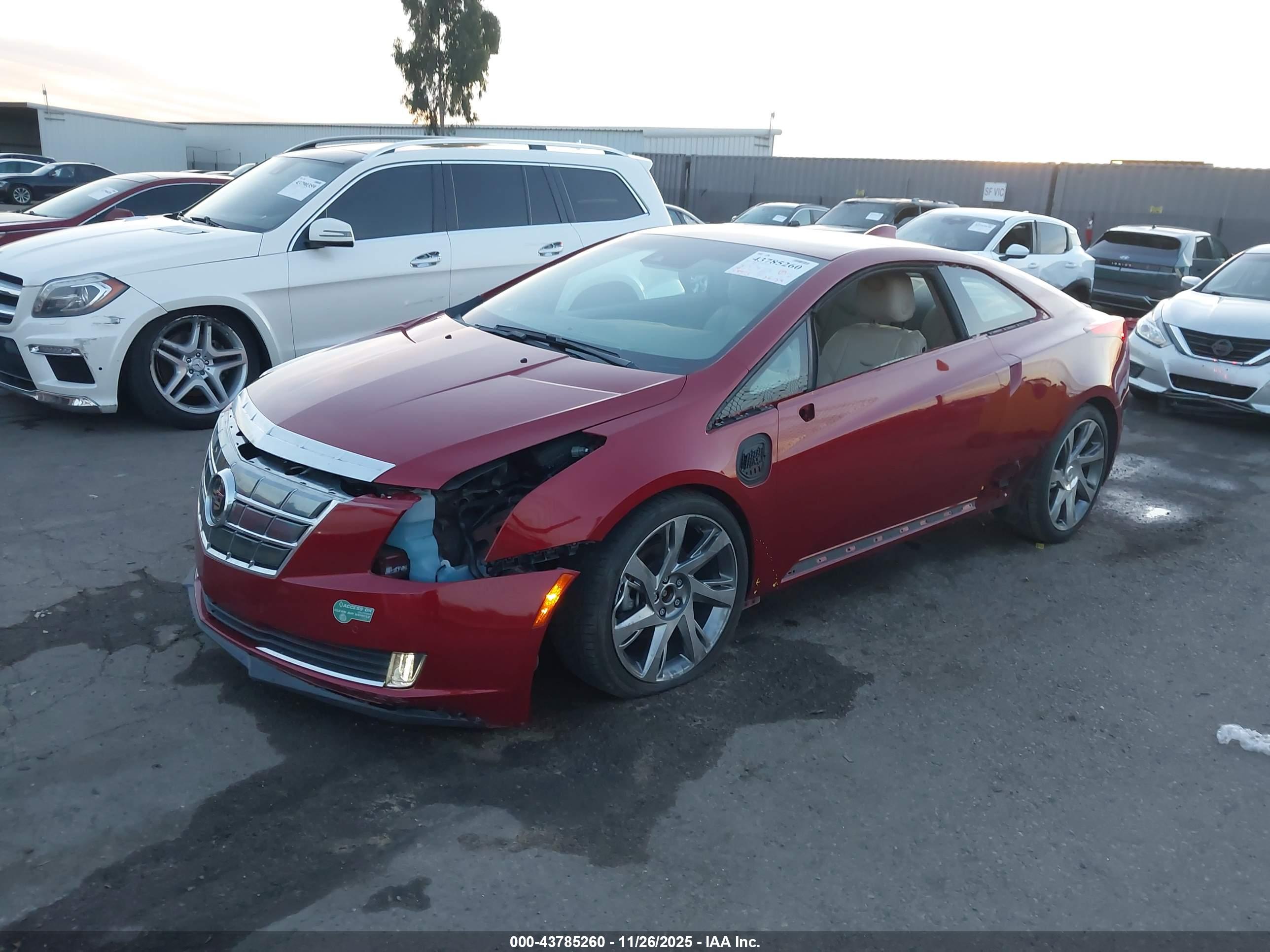 CADILLAC ELR image 6