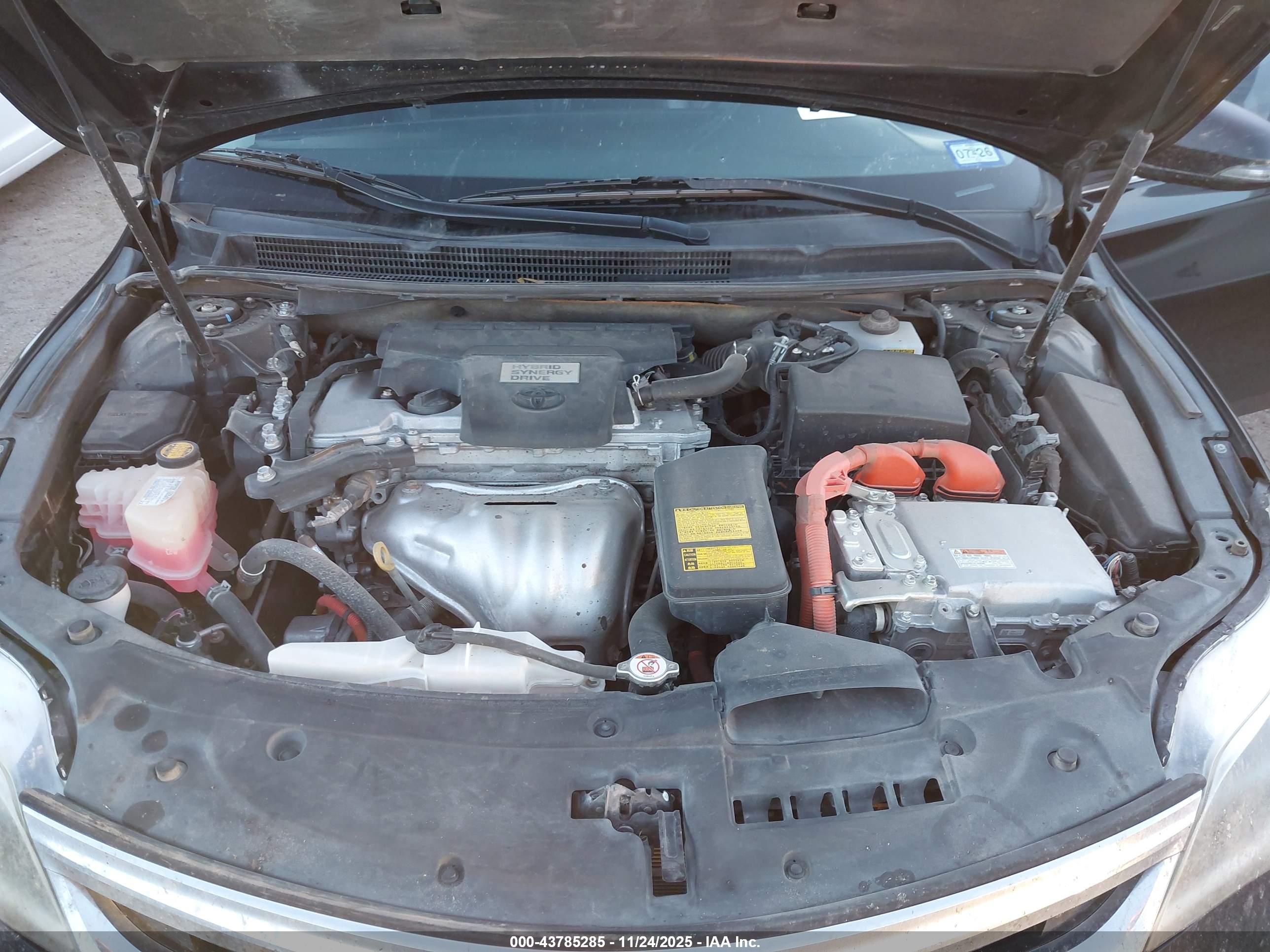 TOYOTA AVALON image 10