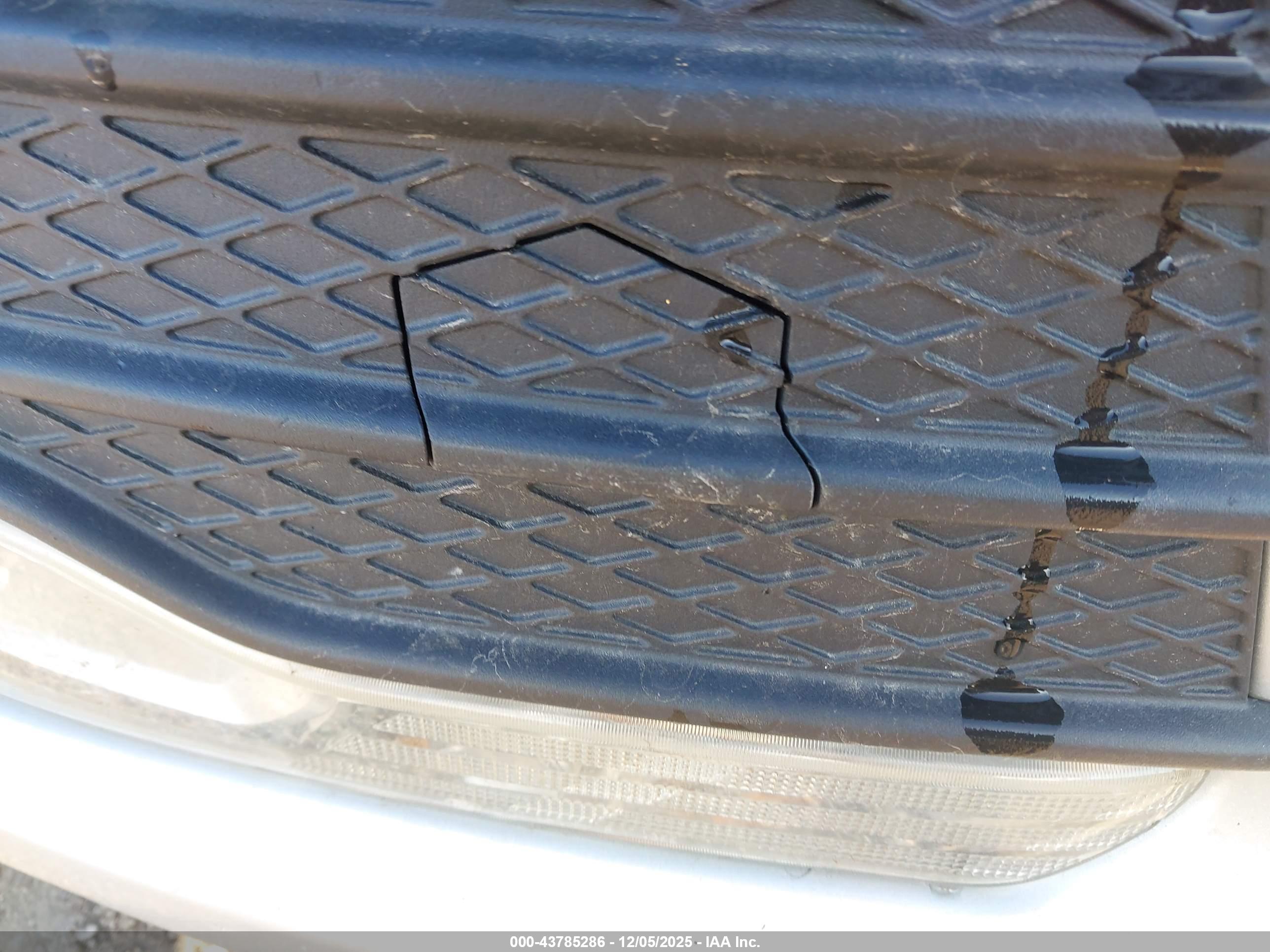 FORD ESCAPE image 6