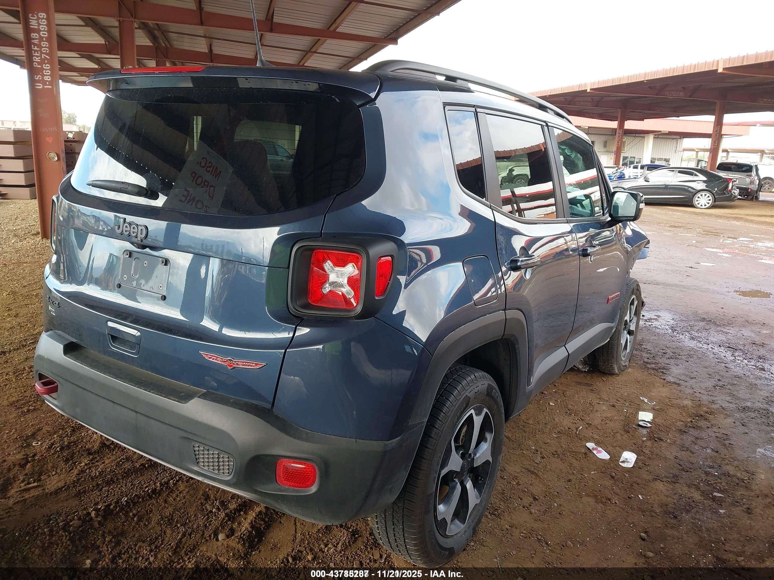 JEEP RENEGADE image 4