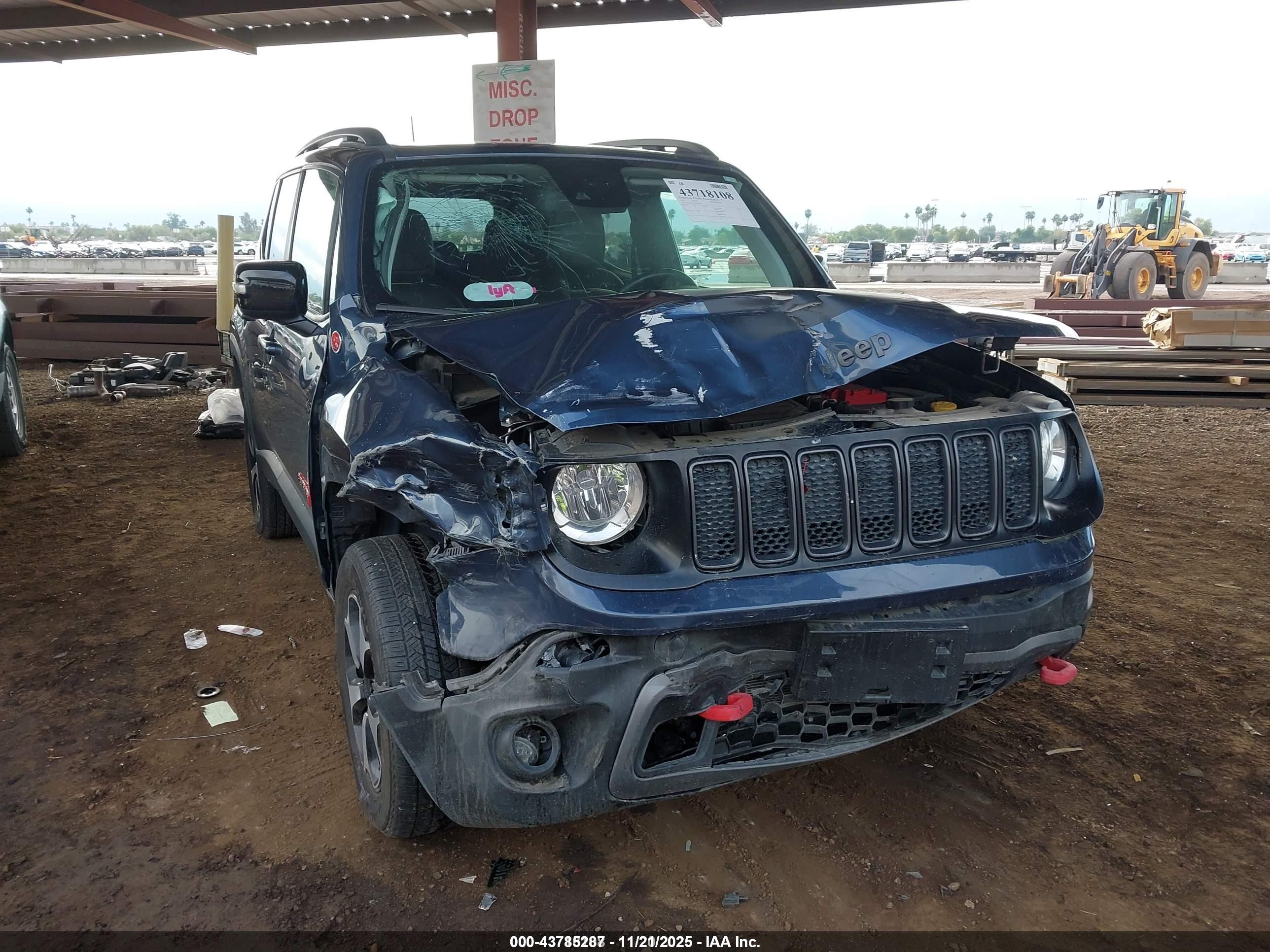 JEEP RENEGADE image 6