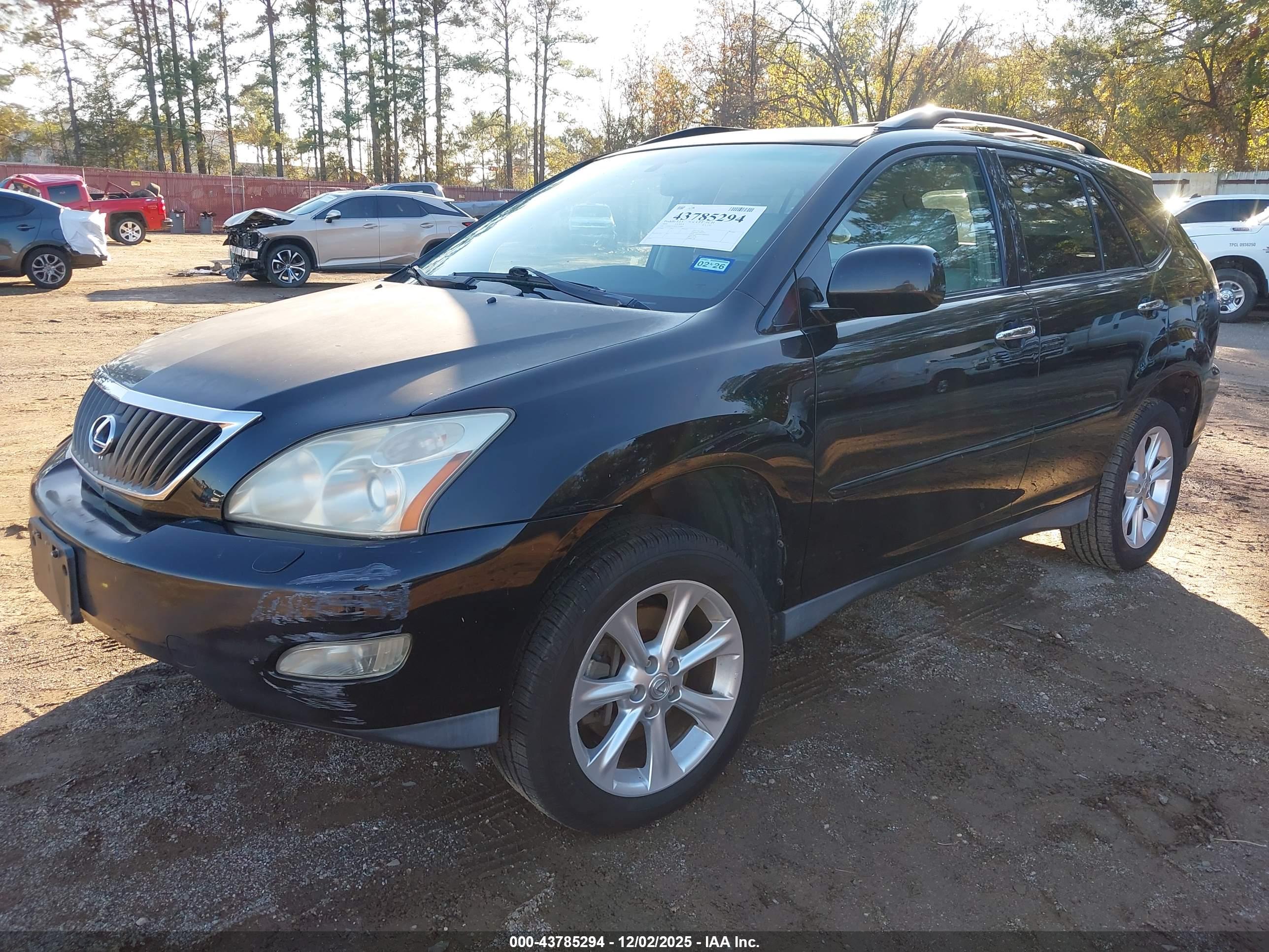 LEXUS RX image 2
