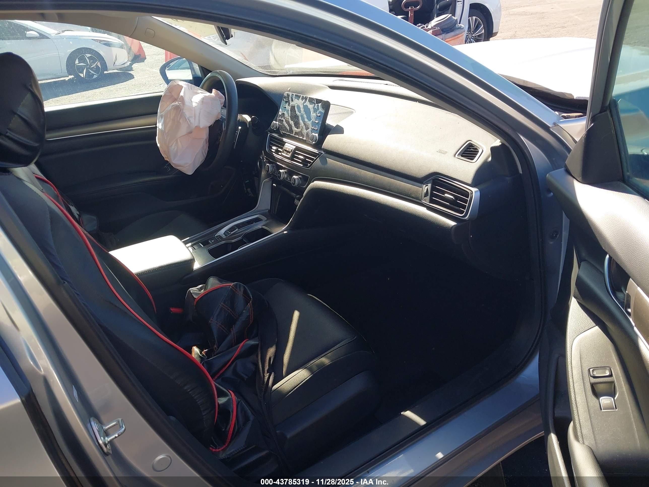 HONDA ACCORD image 5