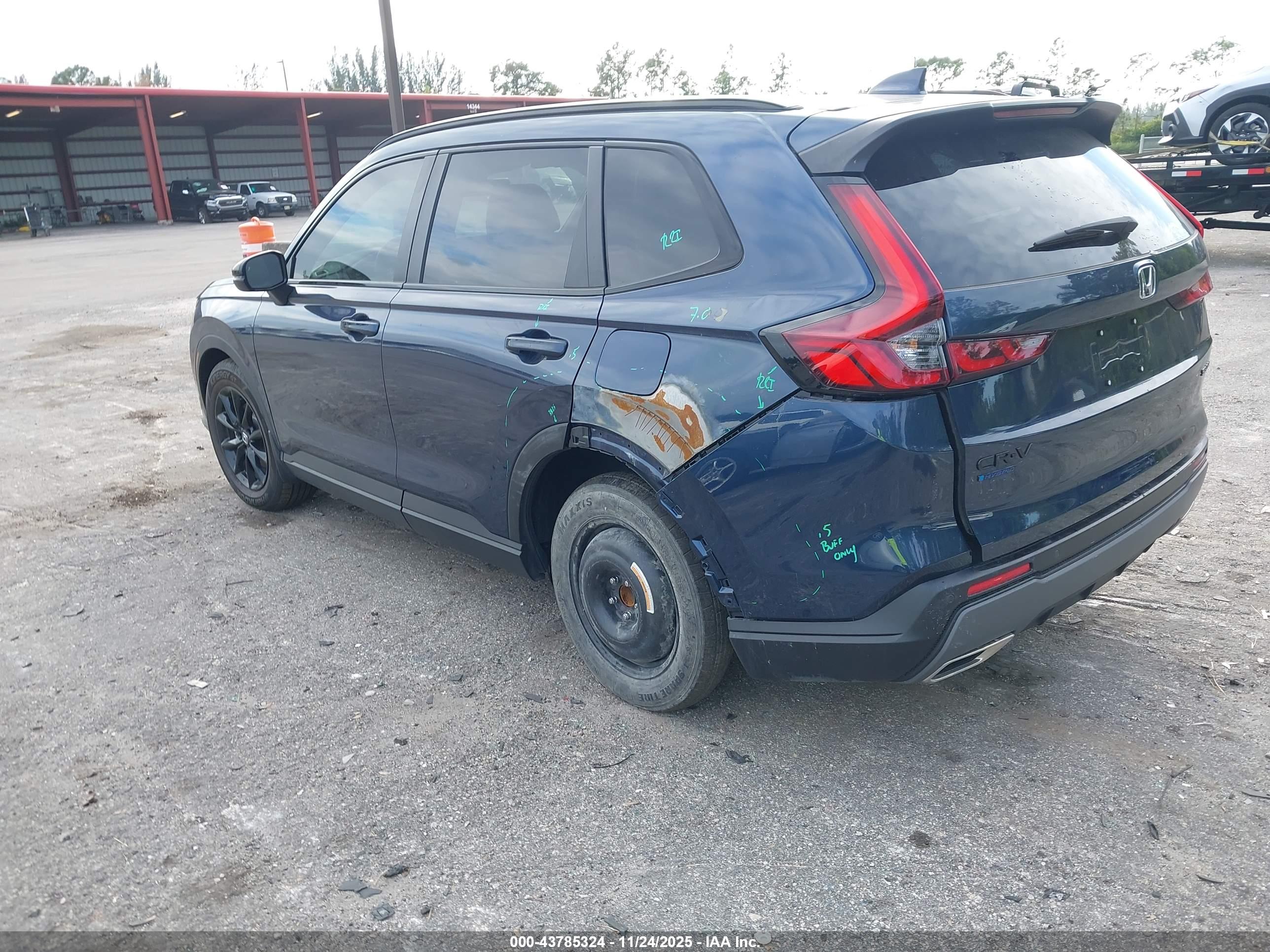 HONDA CR-V image 3