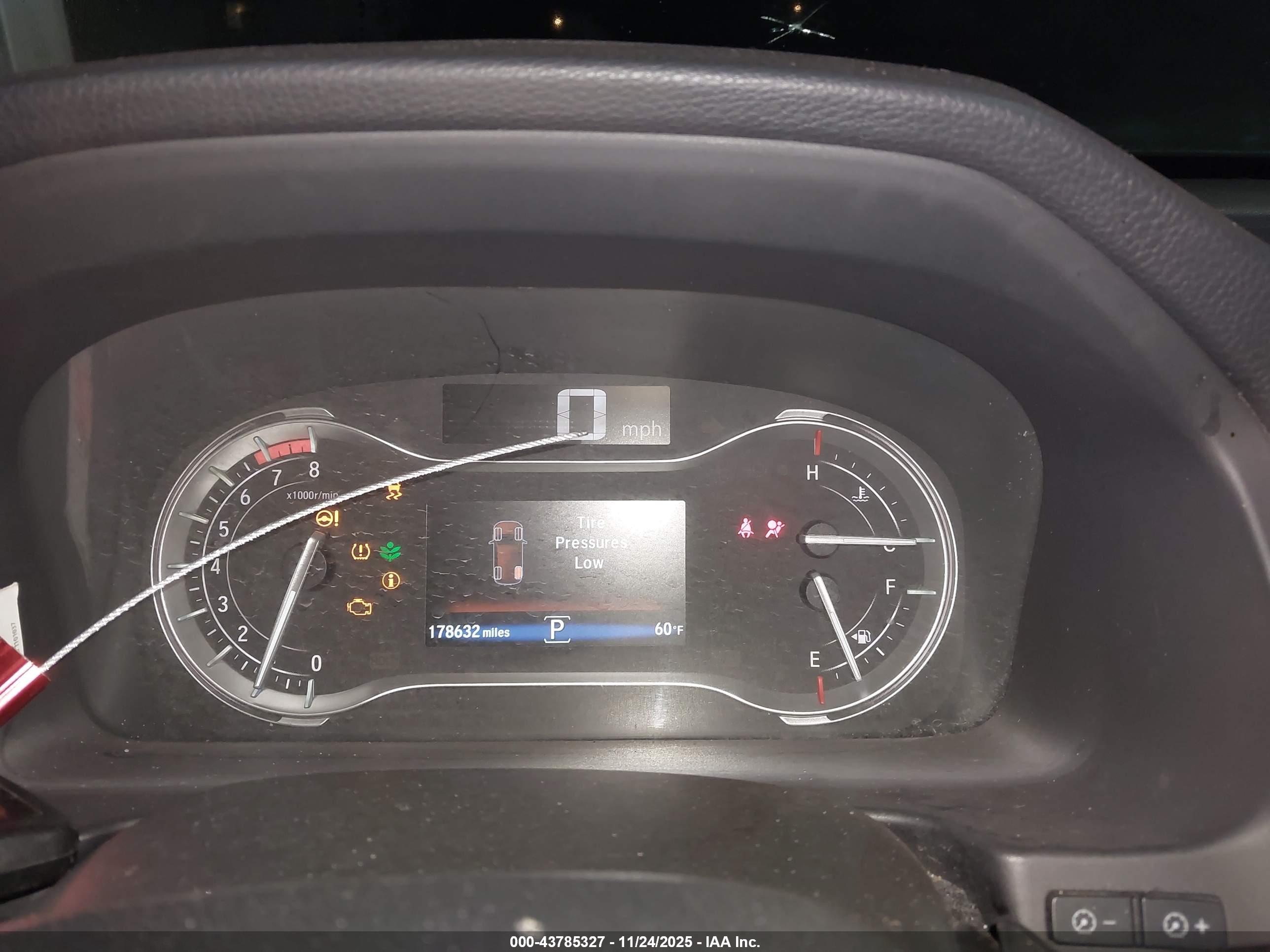 HONDA PILOT image 7
