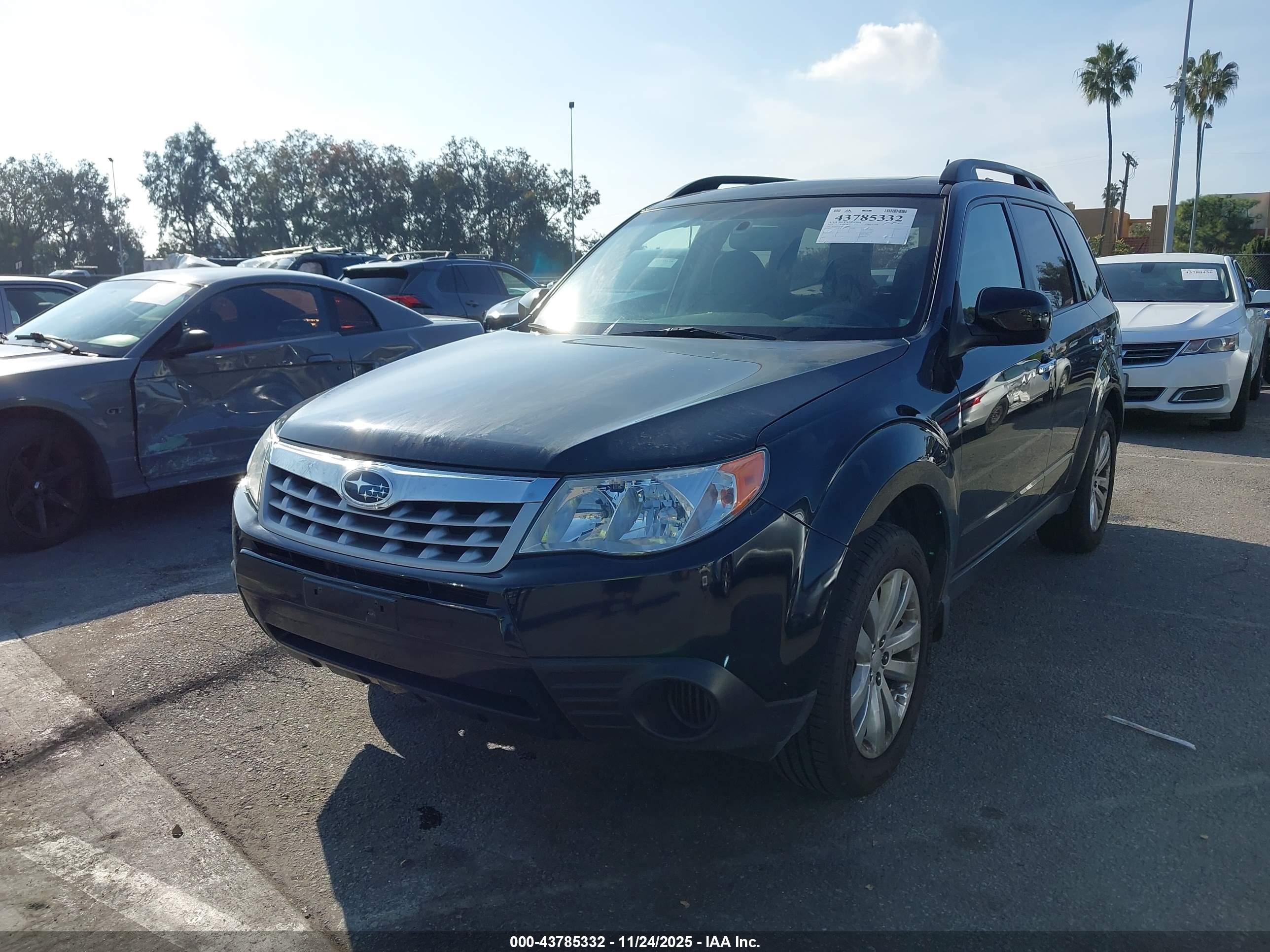 SUBARU FORESTER image 2