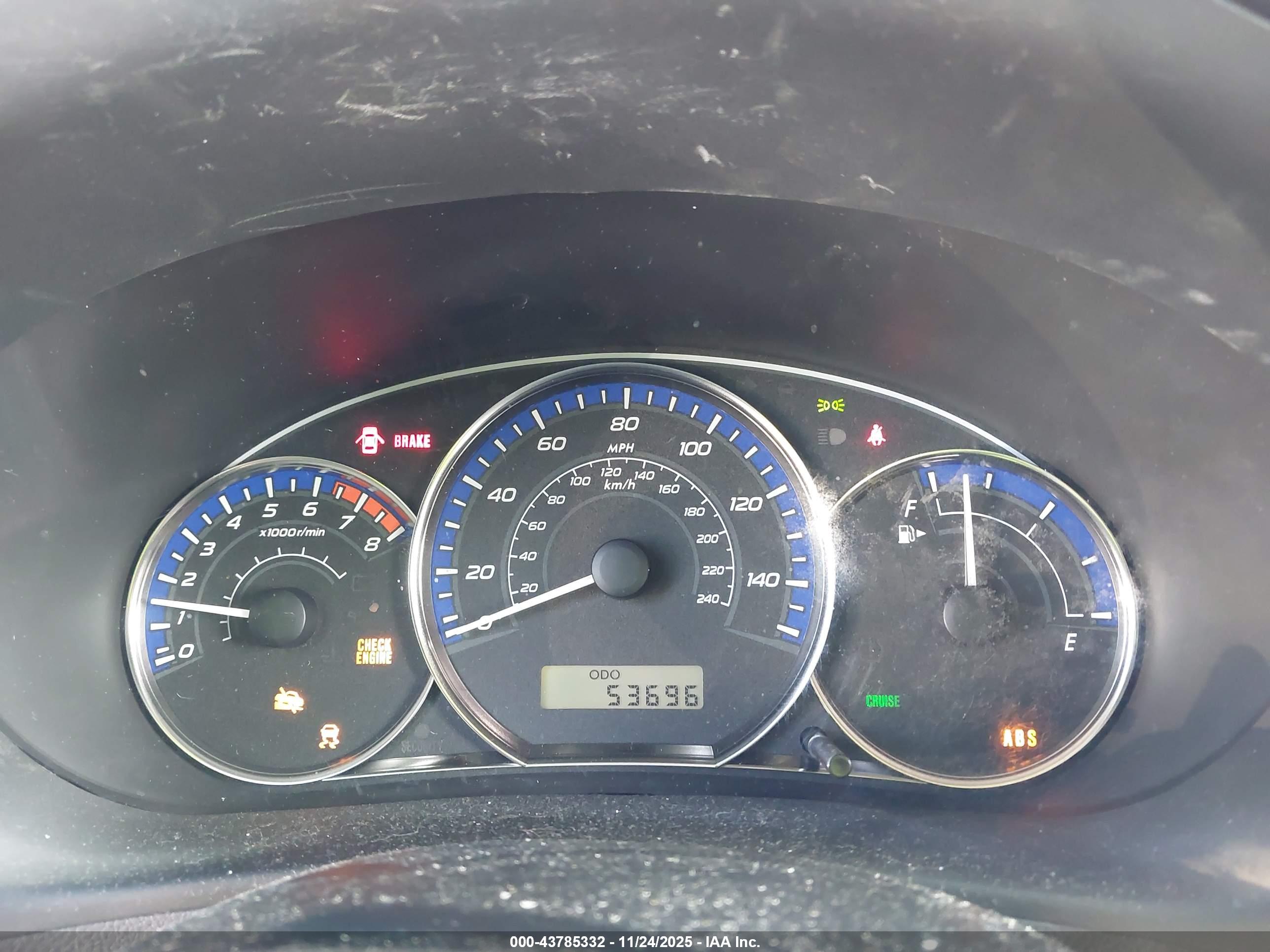 SUBARU FORESTER image 7