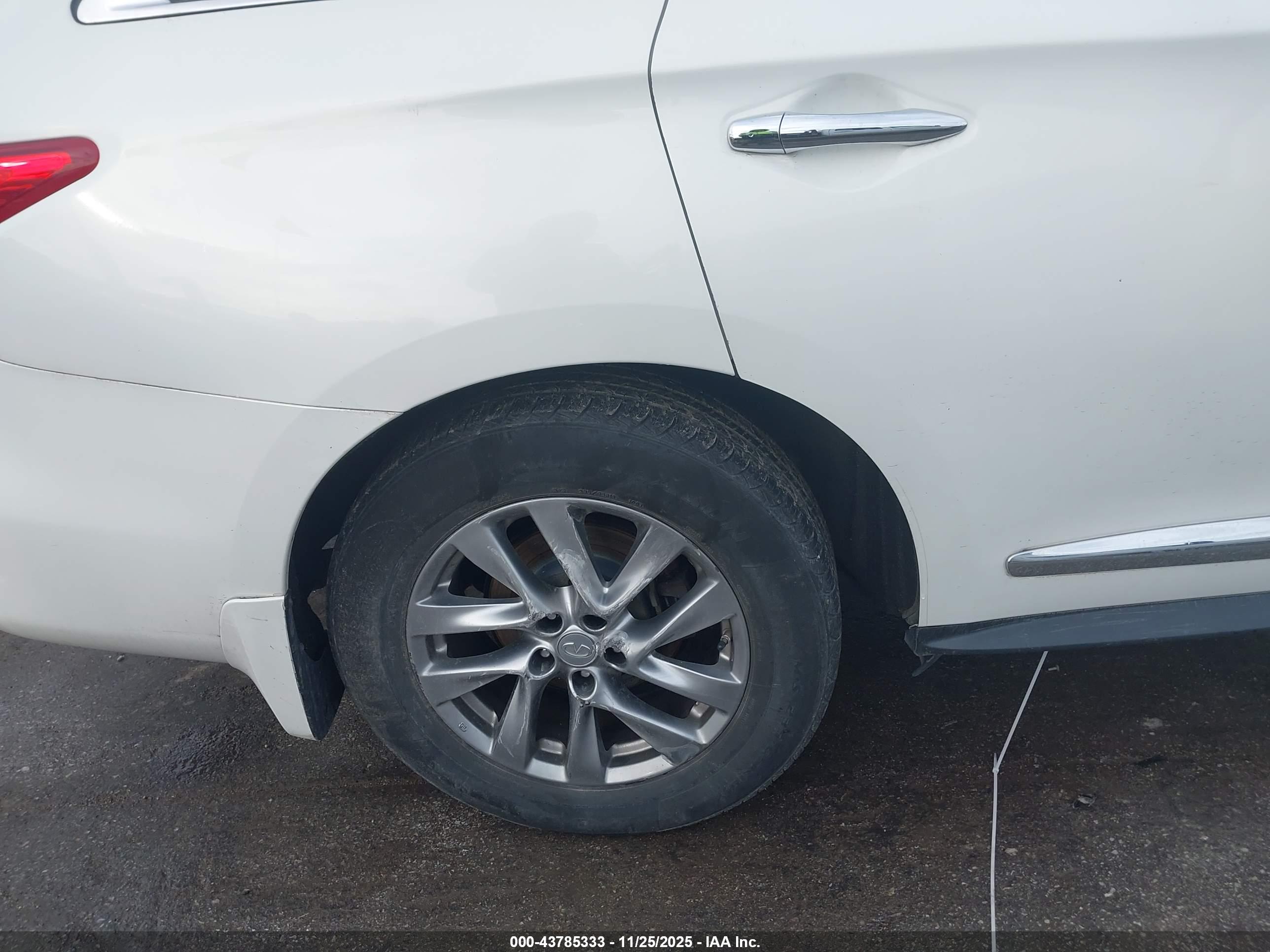 INFINITI QX60 image 6